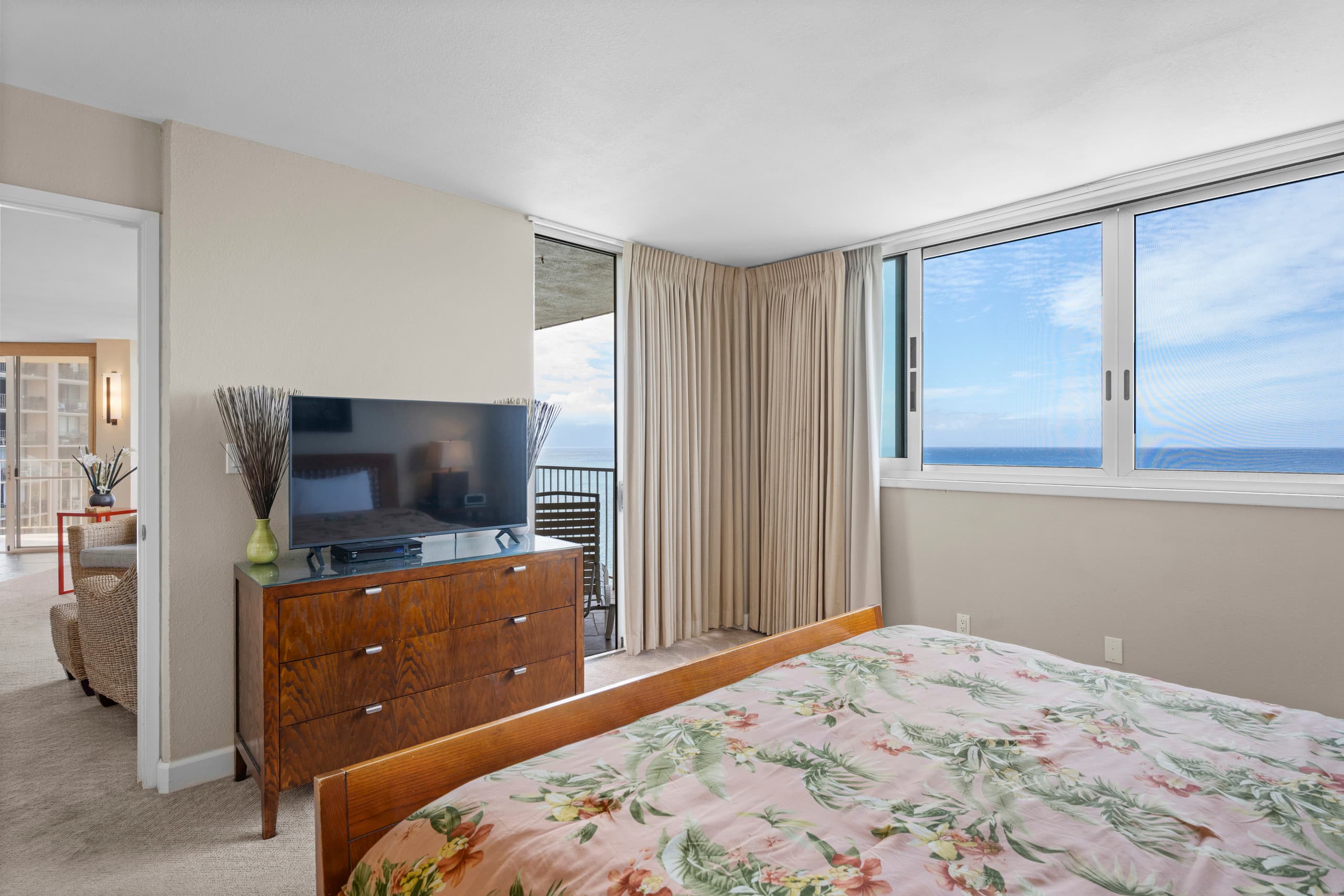 Condo in Lahaina · ★4.89 · 2 bedrooms · 3 beds · 2.5 baths - Image 10