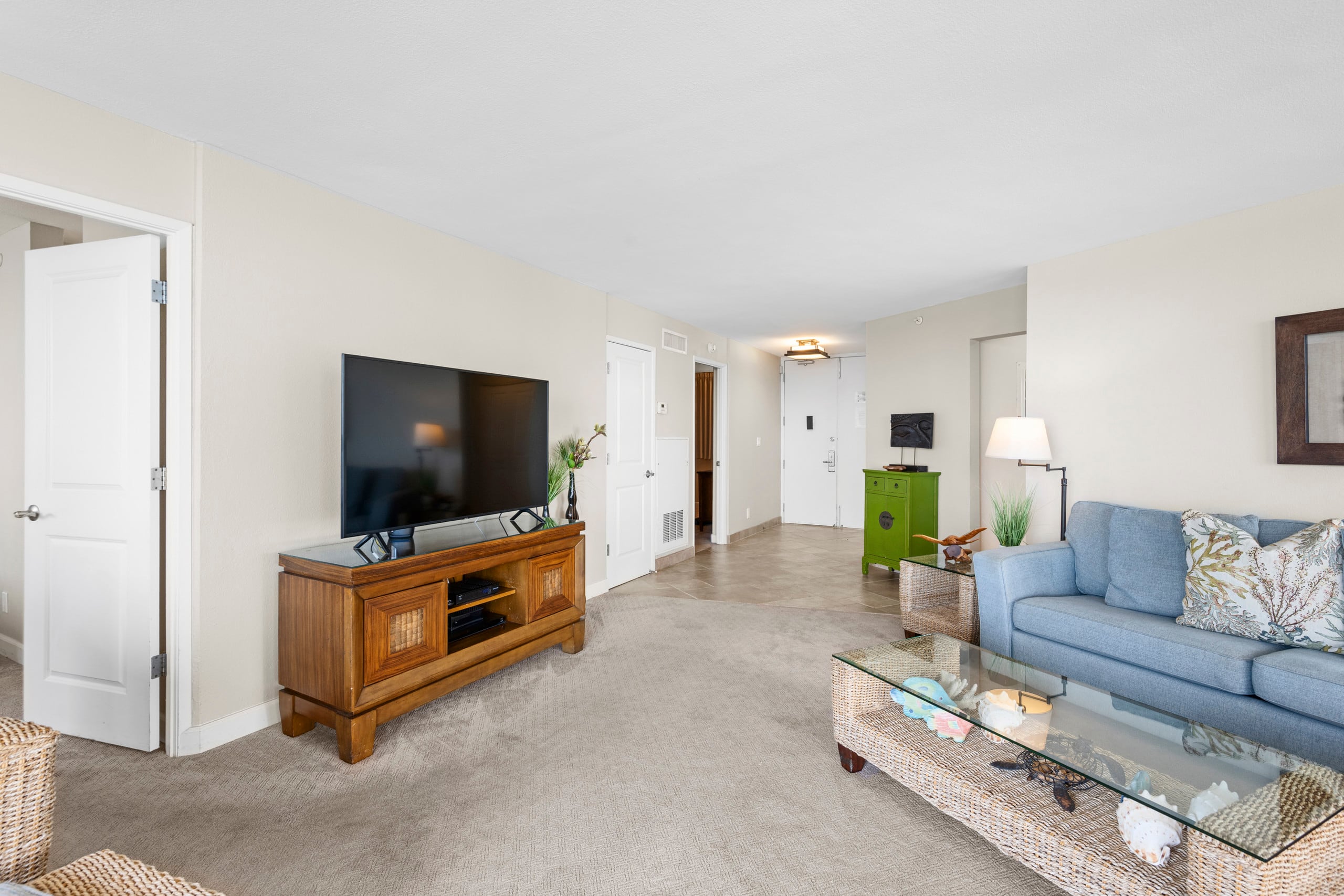 Condo in Lahaina · ★4.89 · 2 bedrooms · 3 beds · 2.5 baths - Image 6