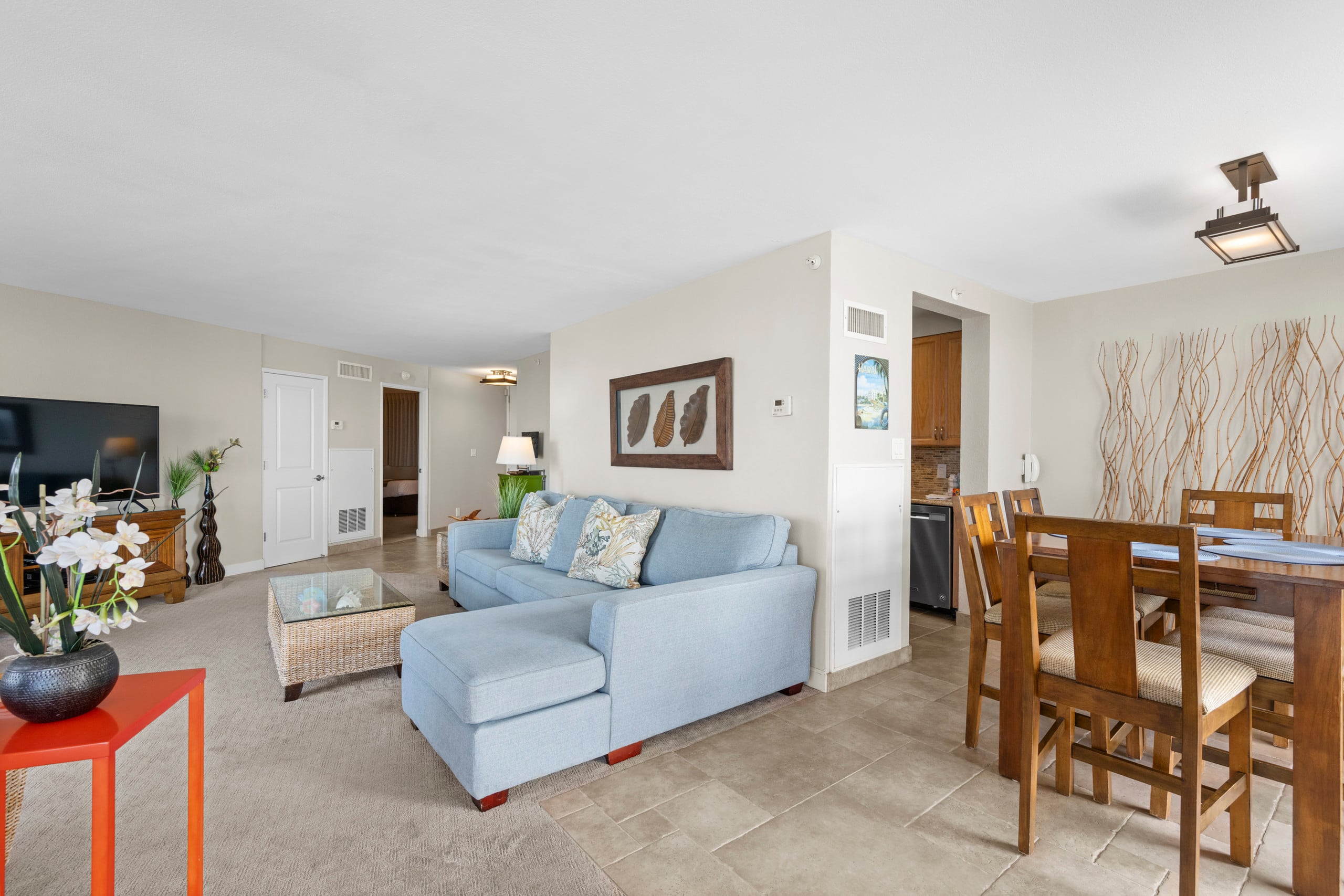 Condo in Lahaina · ★4.89 · 2 bedrooms · 3 beds · 2.5 baths - Image 4
