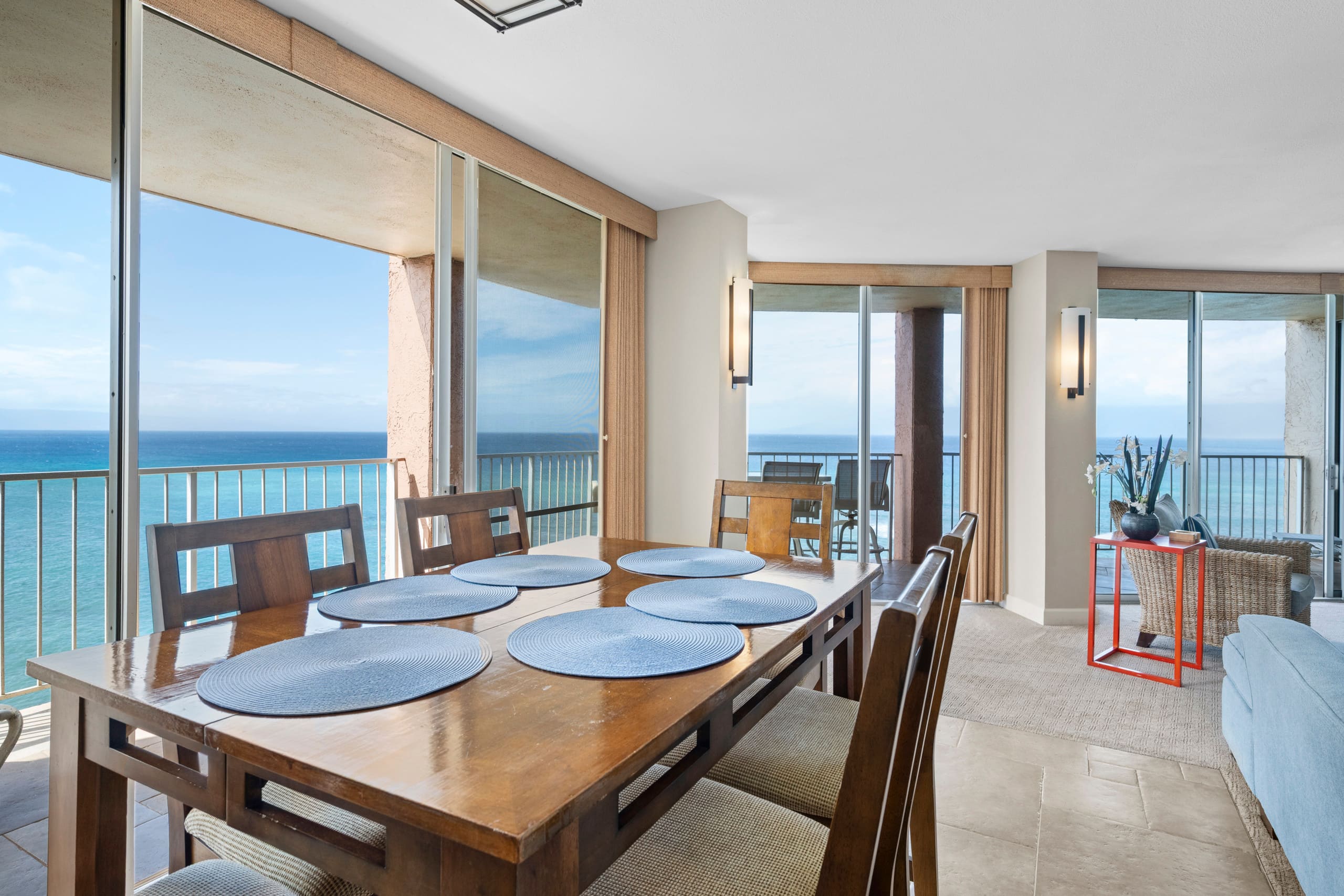 Condo in Lahaina · ★4.89 · 2 bedrooms · 3 beds · 2.5 baths - Image 19