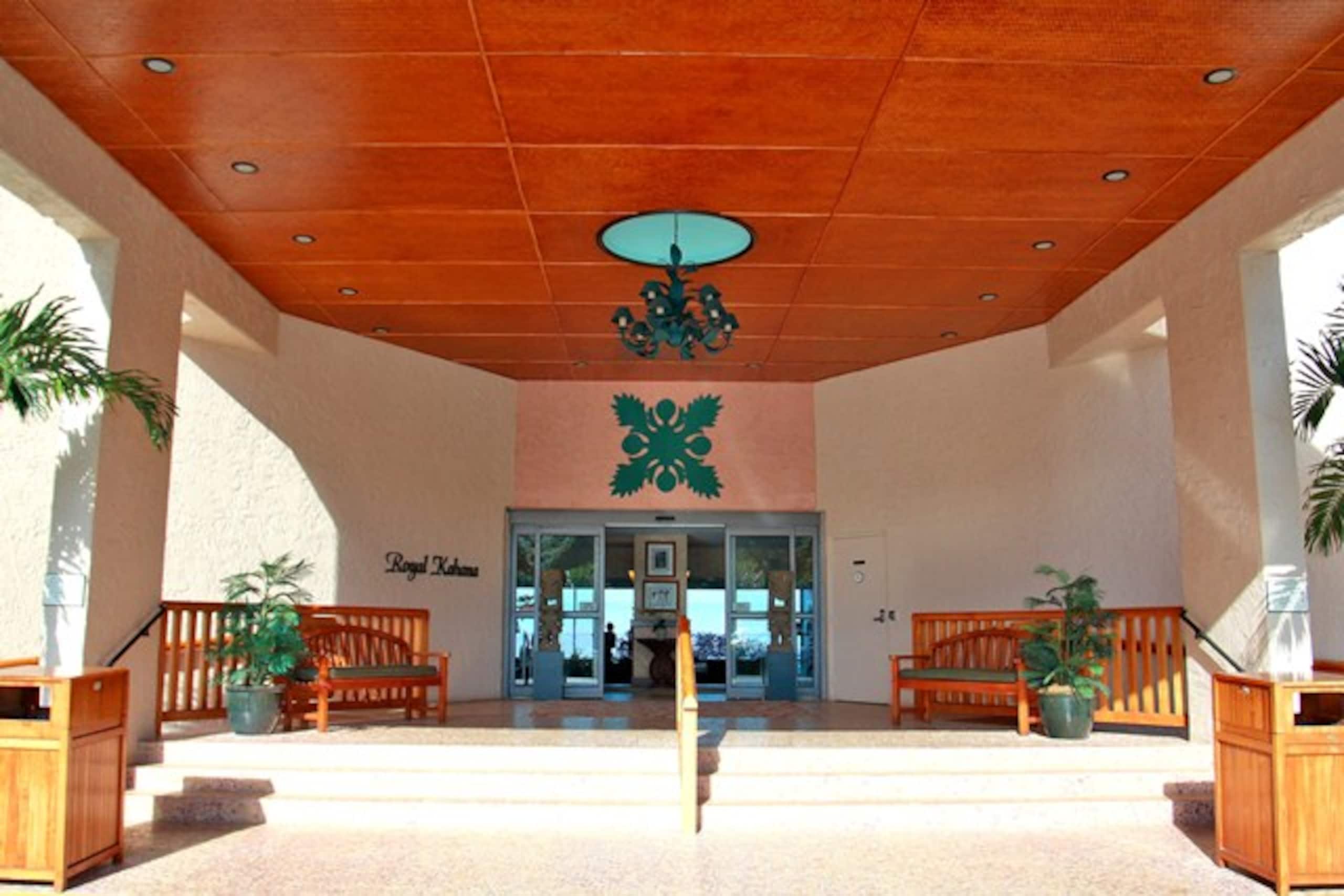 Condo in Lahaina · ★4.89 · 2 bedrooms · 3 beds · 2.5 baths - Image 35