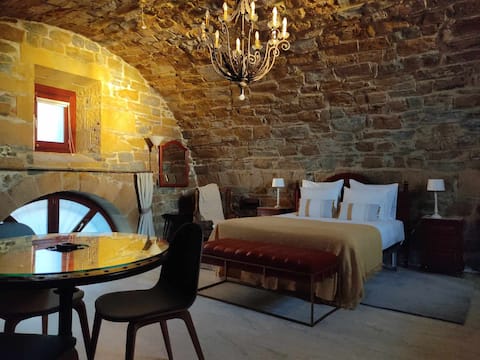 Unique apartment  old town of Getaria