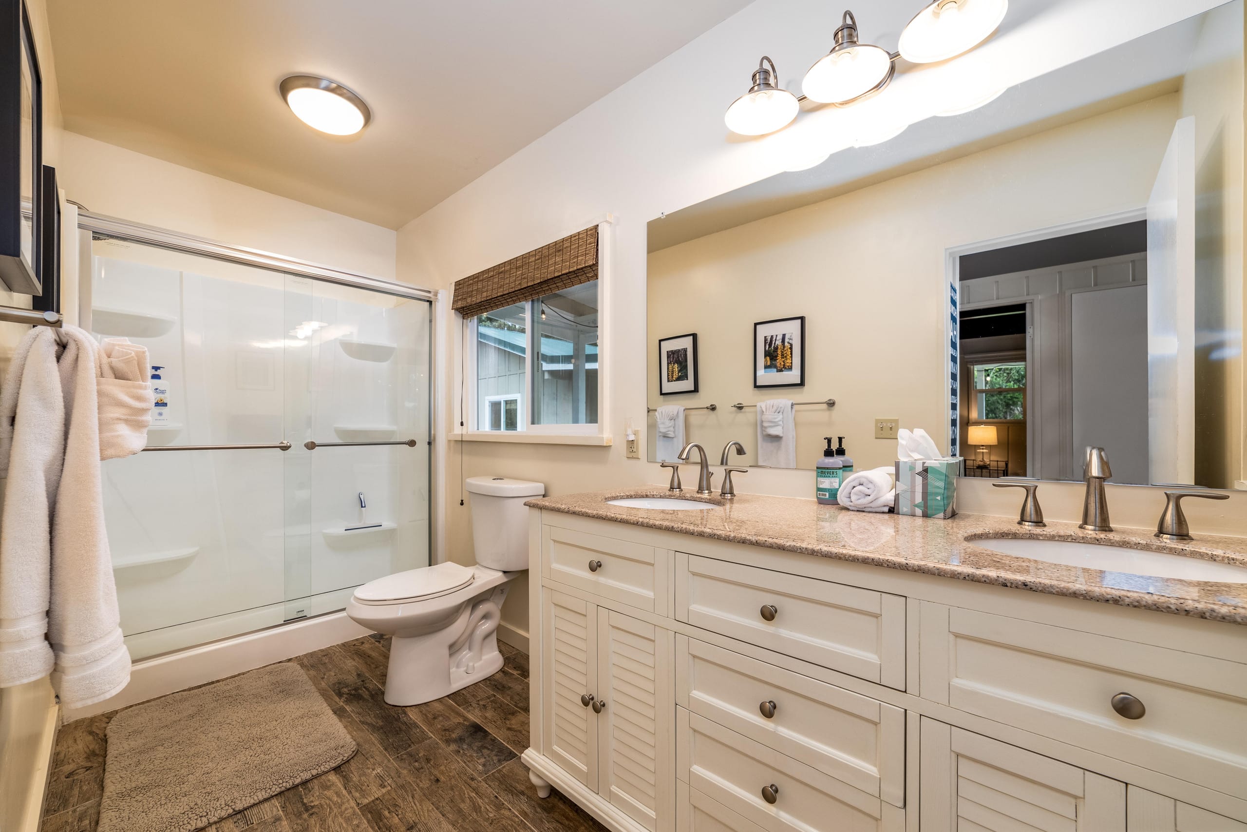 Home in Waimea · ★4.92 · 2 bedrooms · 3 beds · 2 private baths - Image 13