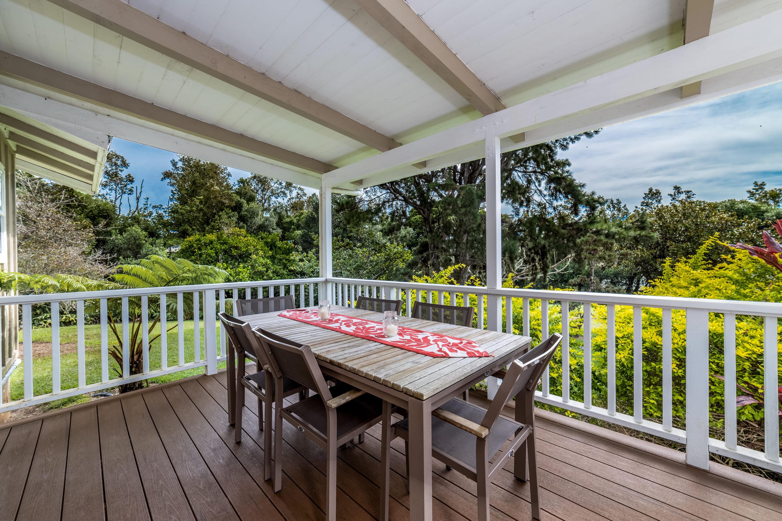 Home in Waimea · ★4.92 · 2 bedrooms · 3 beds · 2 private baths - Image 2