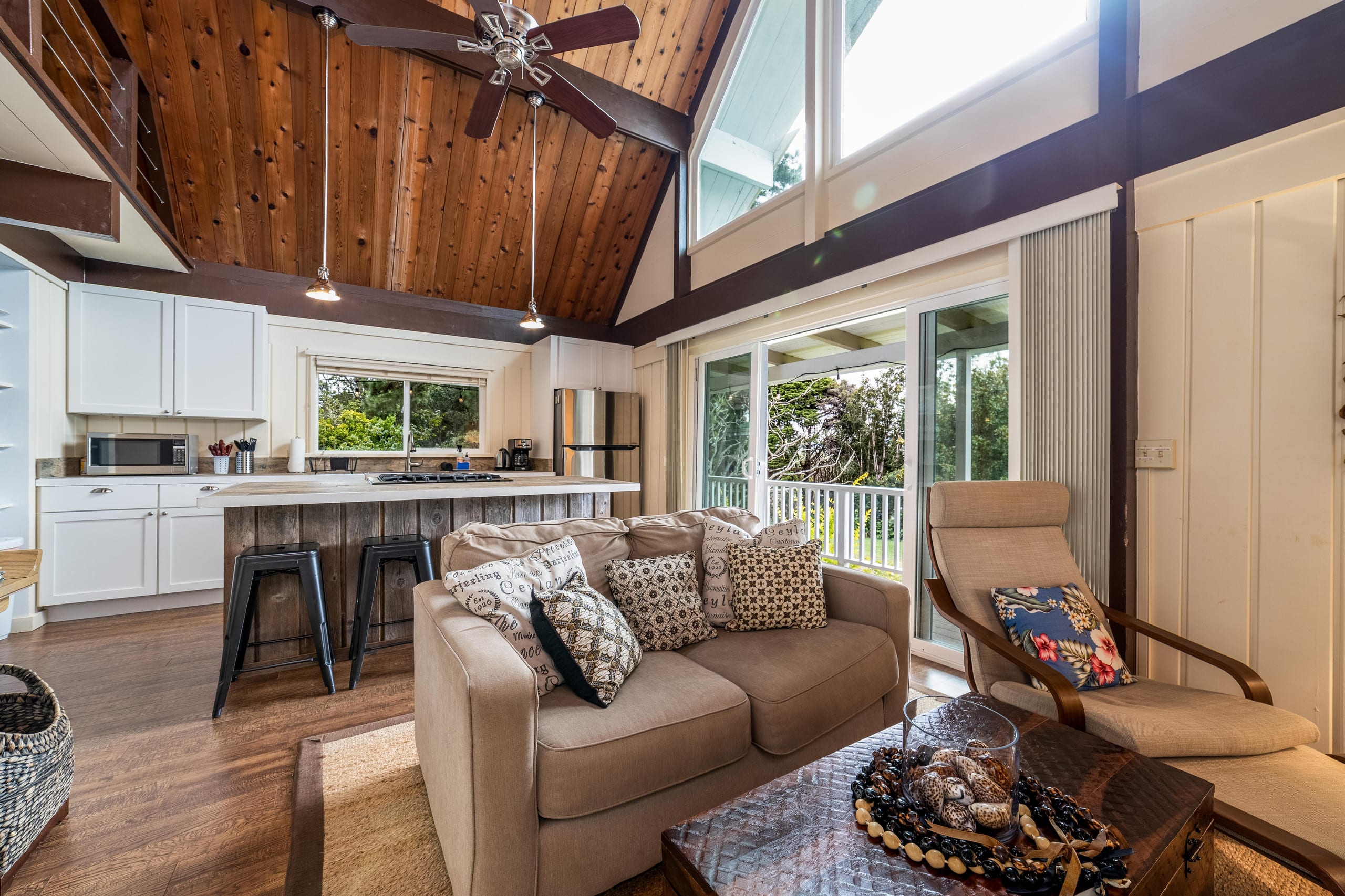 Home in Waimea · ★4.92 · 2 bedrooms · 3 beds · 2 private baths - Image 9