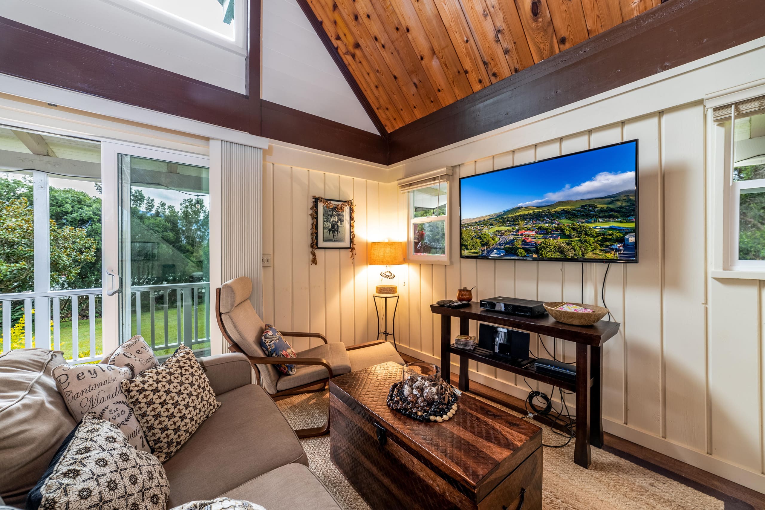 Home in Waimea · ★4.92 · 2 bedrooms · 3 beds · 2 private baths - Image 8