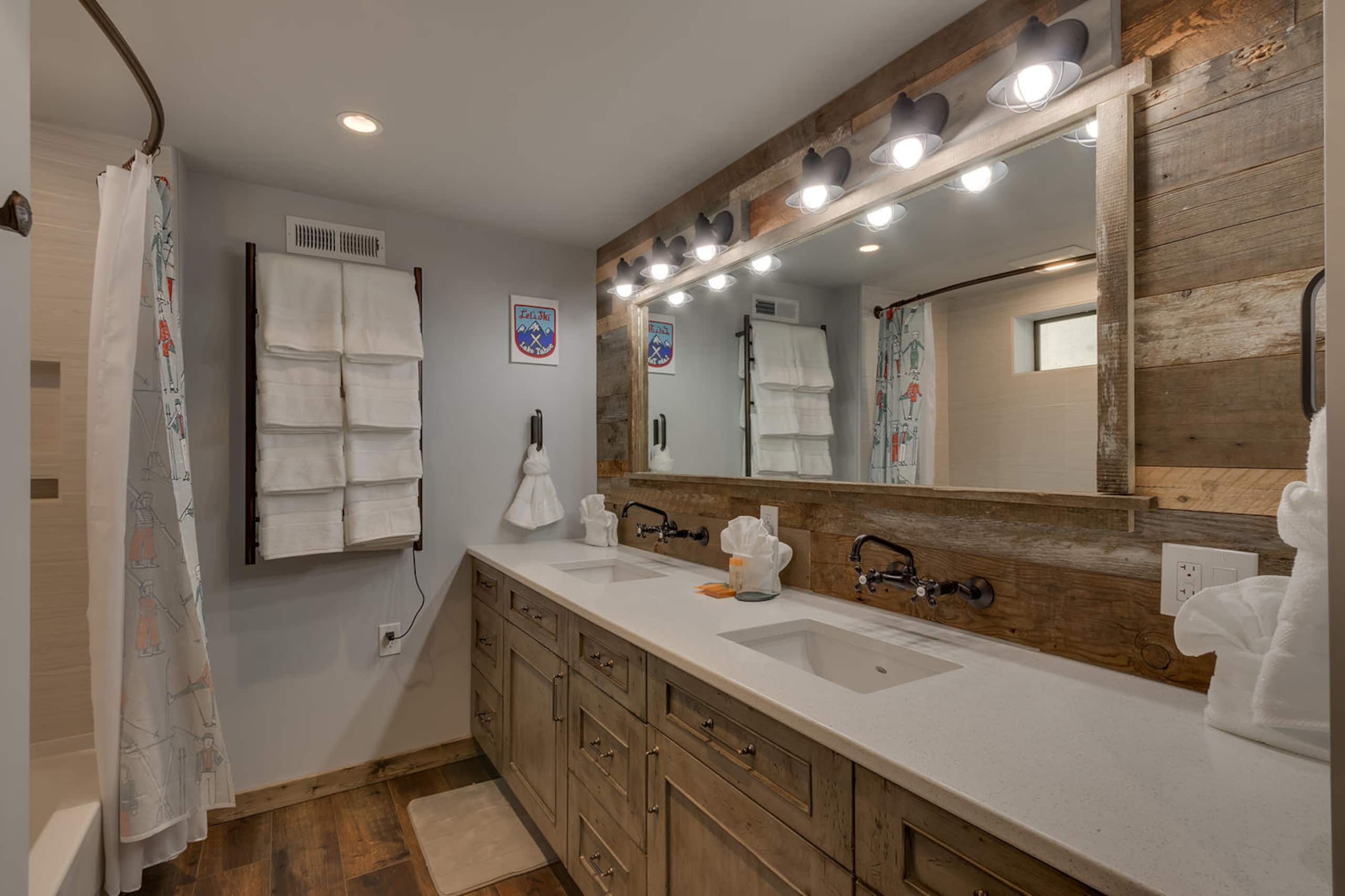 Luxury Lakeview Home with Hot Tub Near Ski & Beach - Photo 17