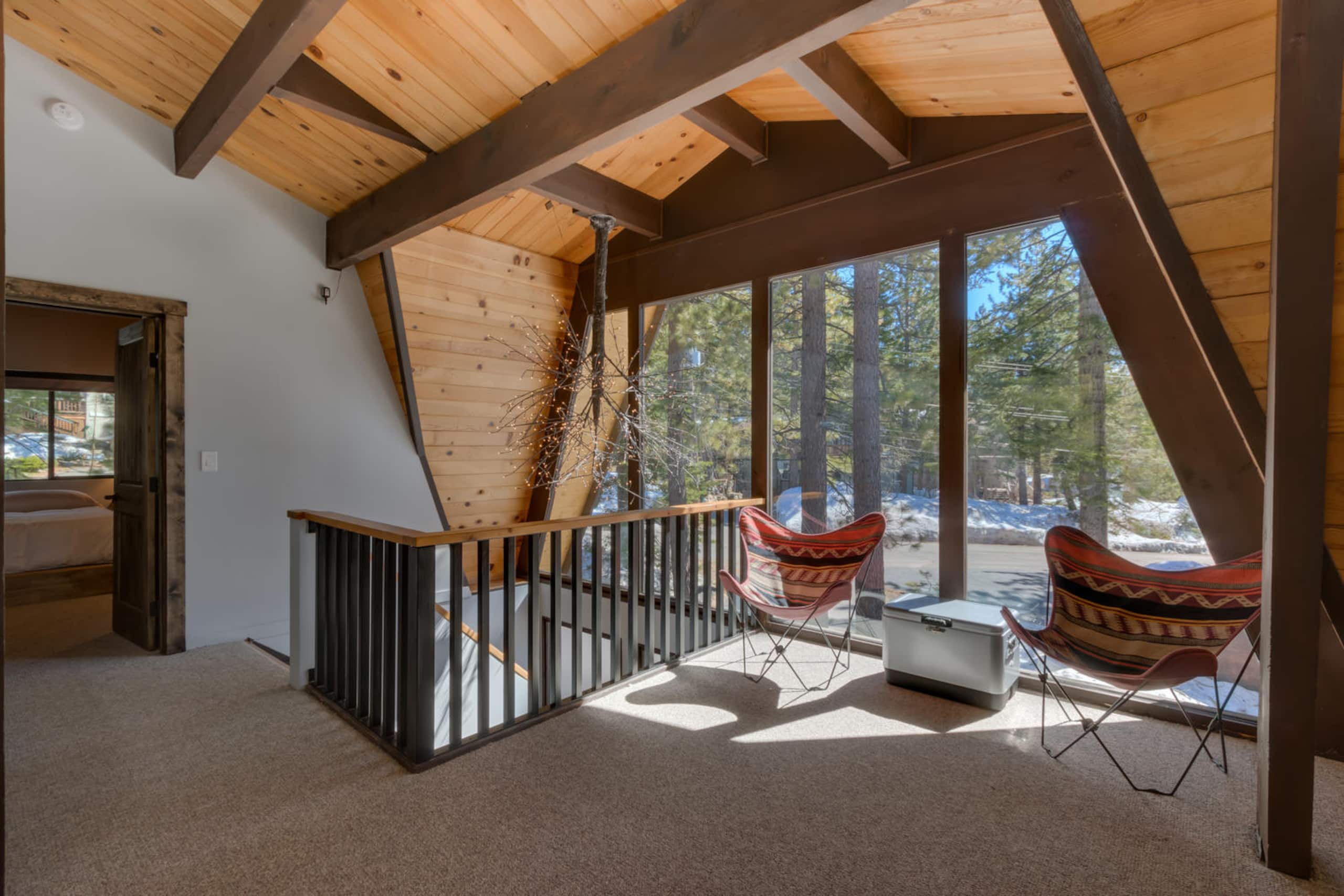 Luxury Lakeview Home with Hot Tub Near Ski & Beach - Photo 16