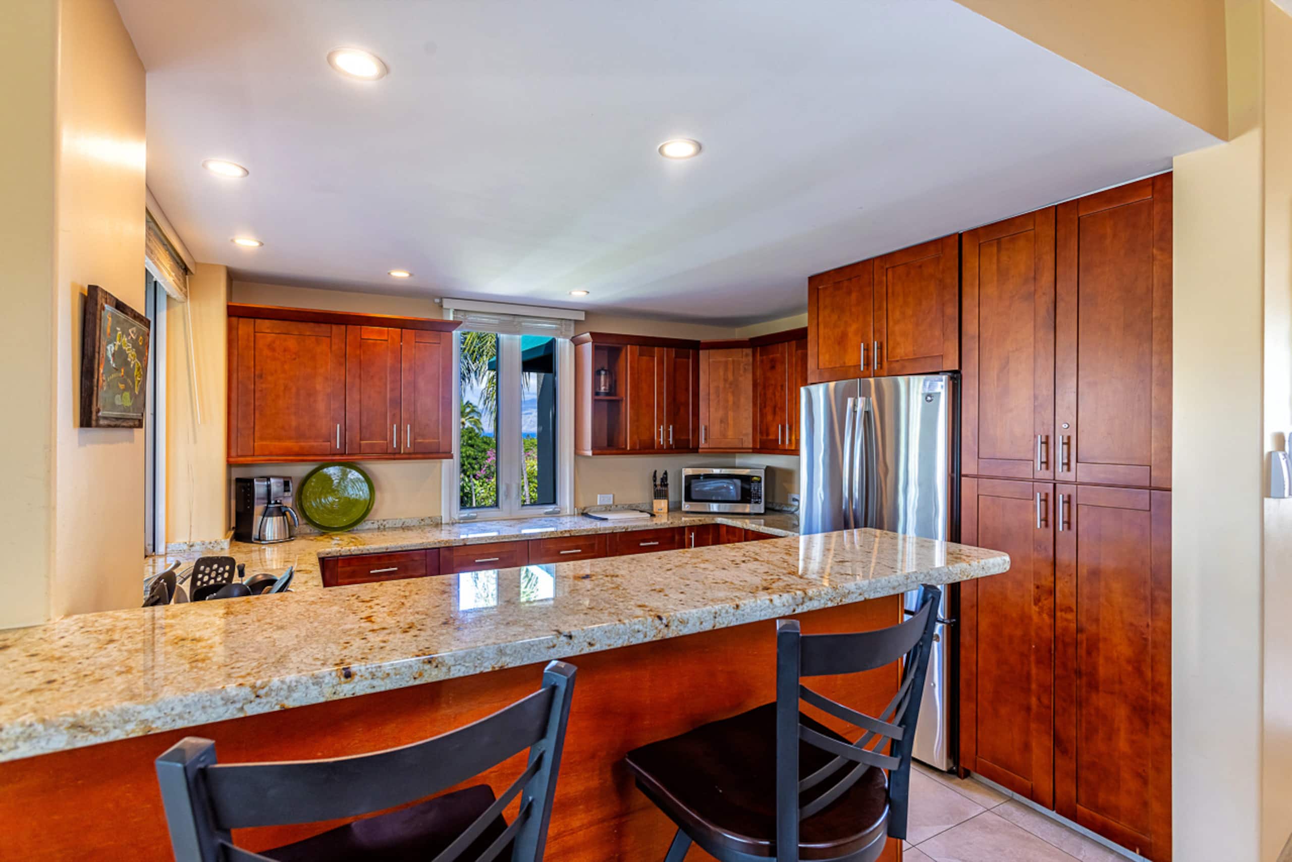 Condo in Kihei · ★4.79 · 2 bedrooms · 2 beds · 2 shared baths - Image 12