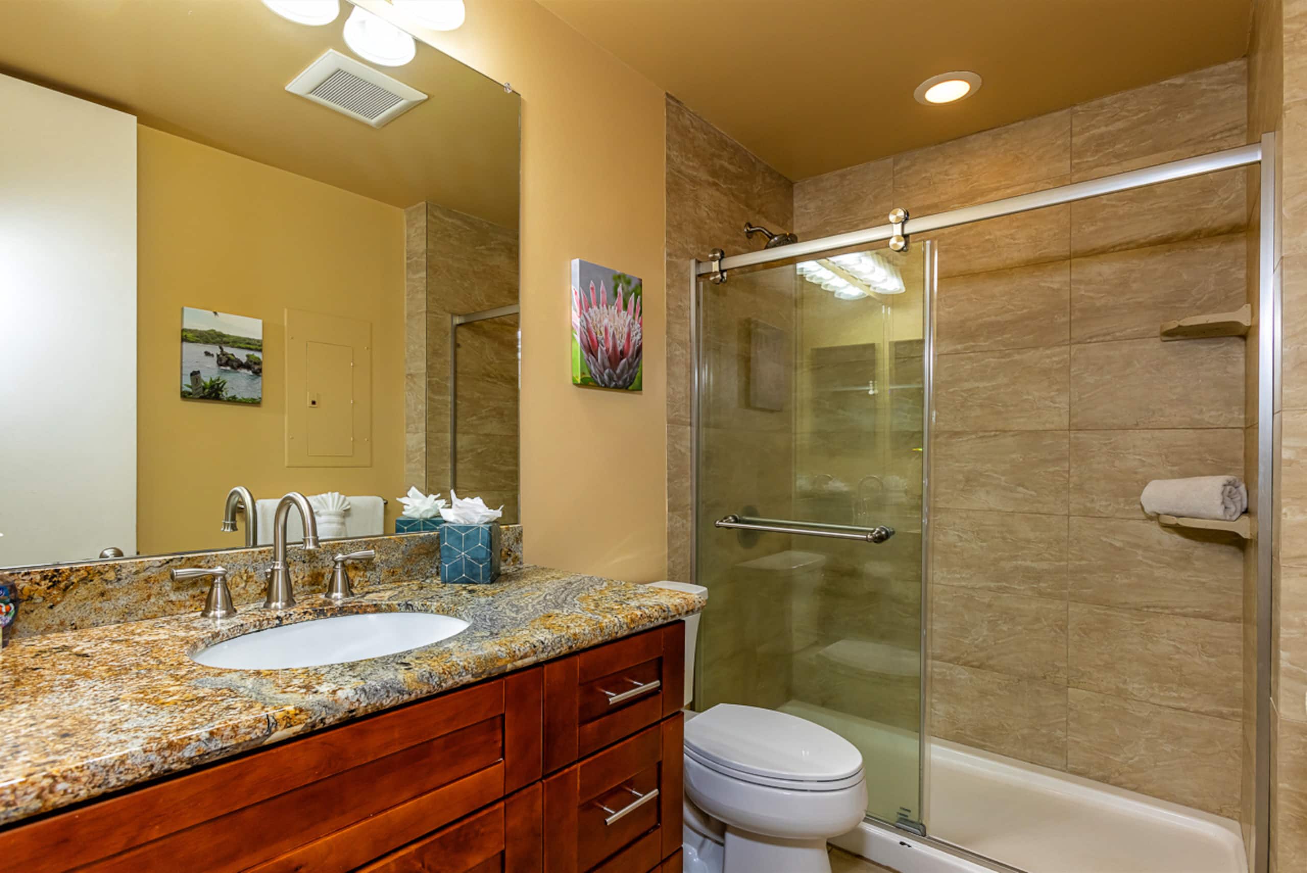 Condo in Kihei · ★4.79 · 2 bedrooms · 2 beds · 2 shared baths - Image 21