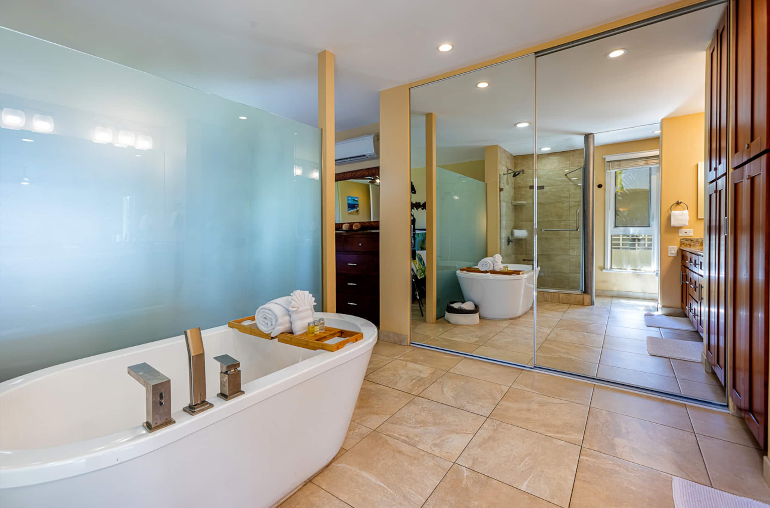 Condo in Kihei · ★4.79 · 2 bedrooms · 2 beds · 2 shared baths - Image 17
