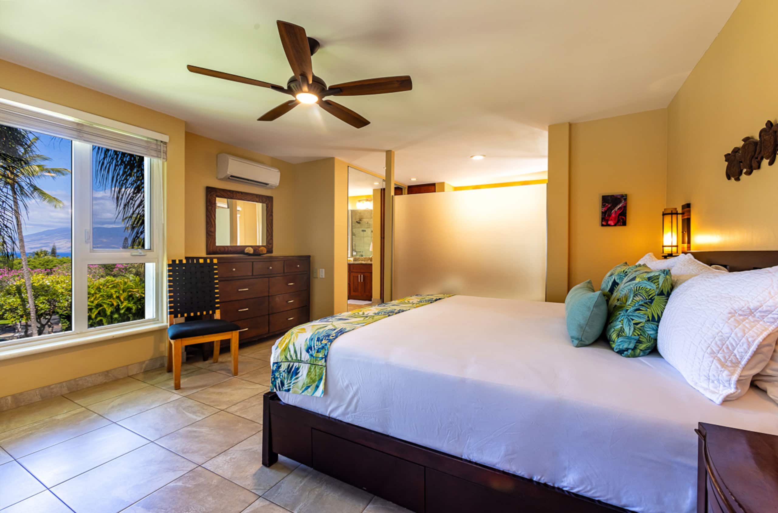 Condo in Kihei · ★4.79 · 2 bedrooms · 2 beds · 2 shared baths - Image 15