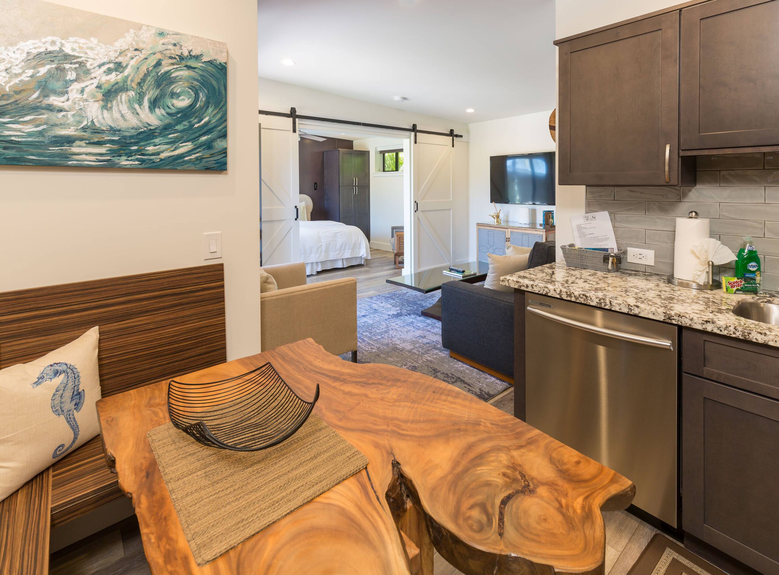 Home in Kihei · ★4.91 · 1 bedroom · 2 beds · 1 bath - Image 12