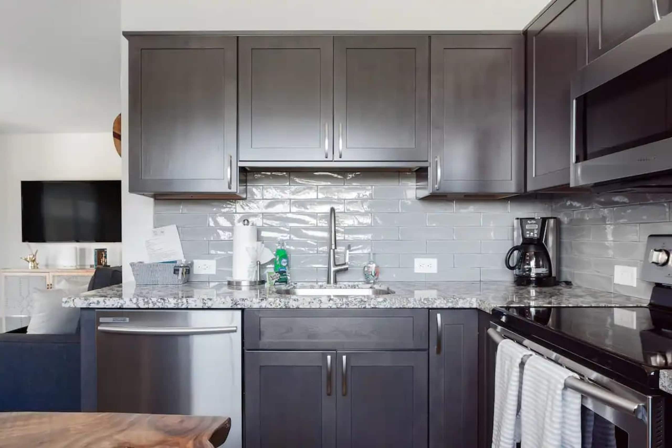 Home in Kihei · ★4.91 · 1 bedroom · 2 beds · 1 bath - Image 8