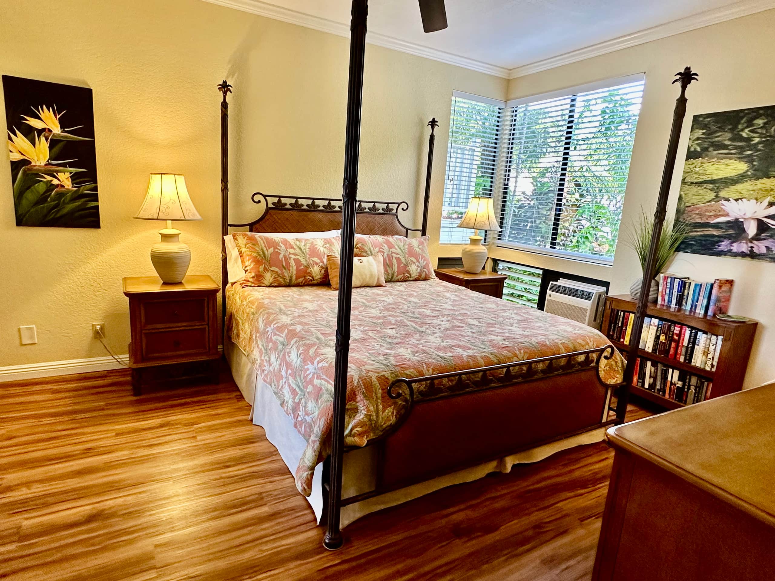 Condo in Kihei · ★4.92 · 1 bedroom · 2 beds · 2 baths - Image 12