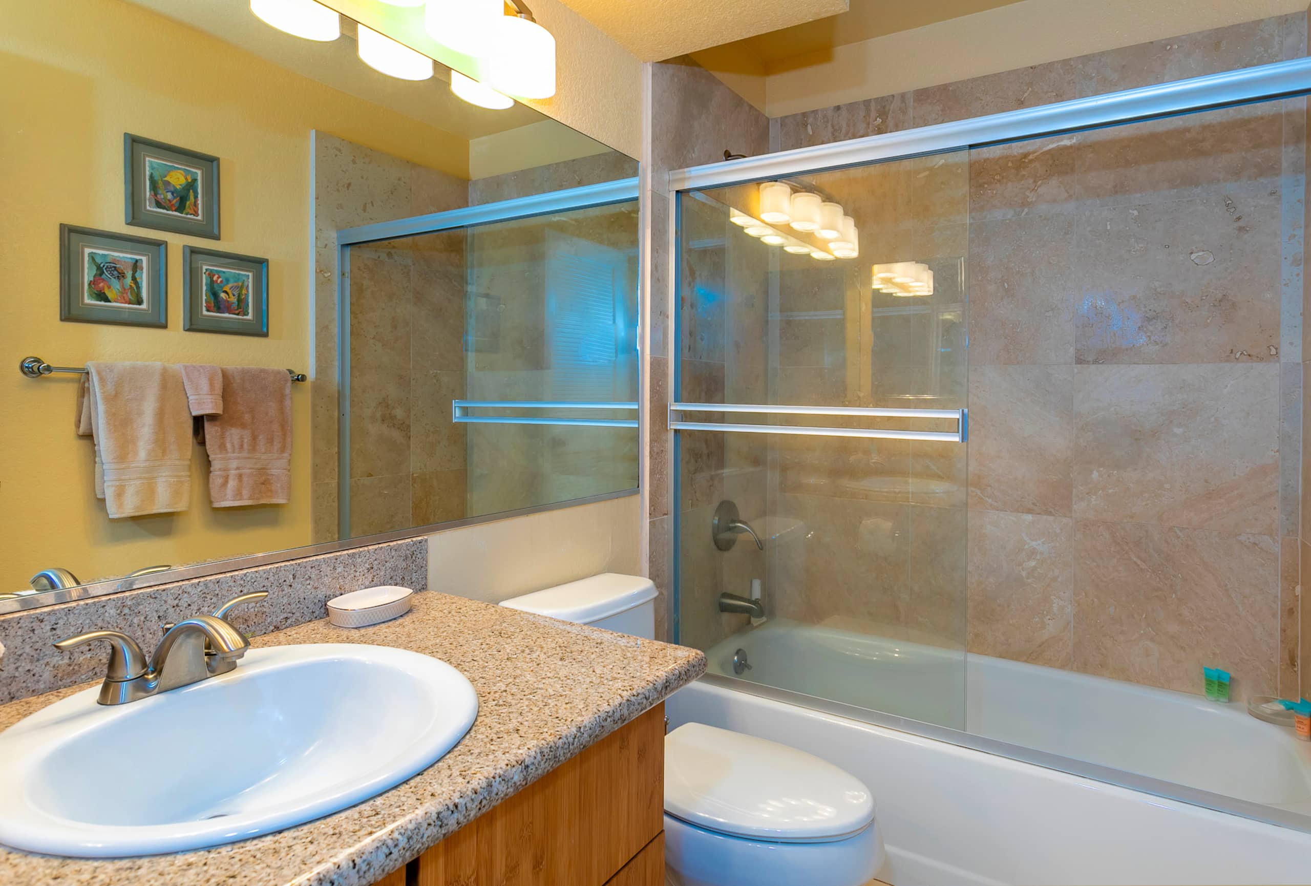 Condo in Kihei · ★4.92 · 1 bedroom · 2 beds · 2 baths - Image 14
