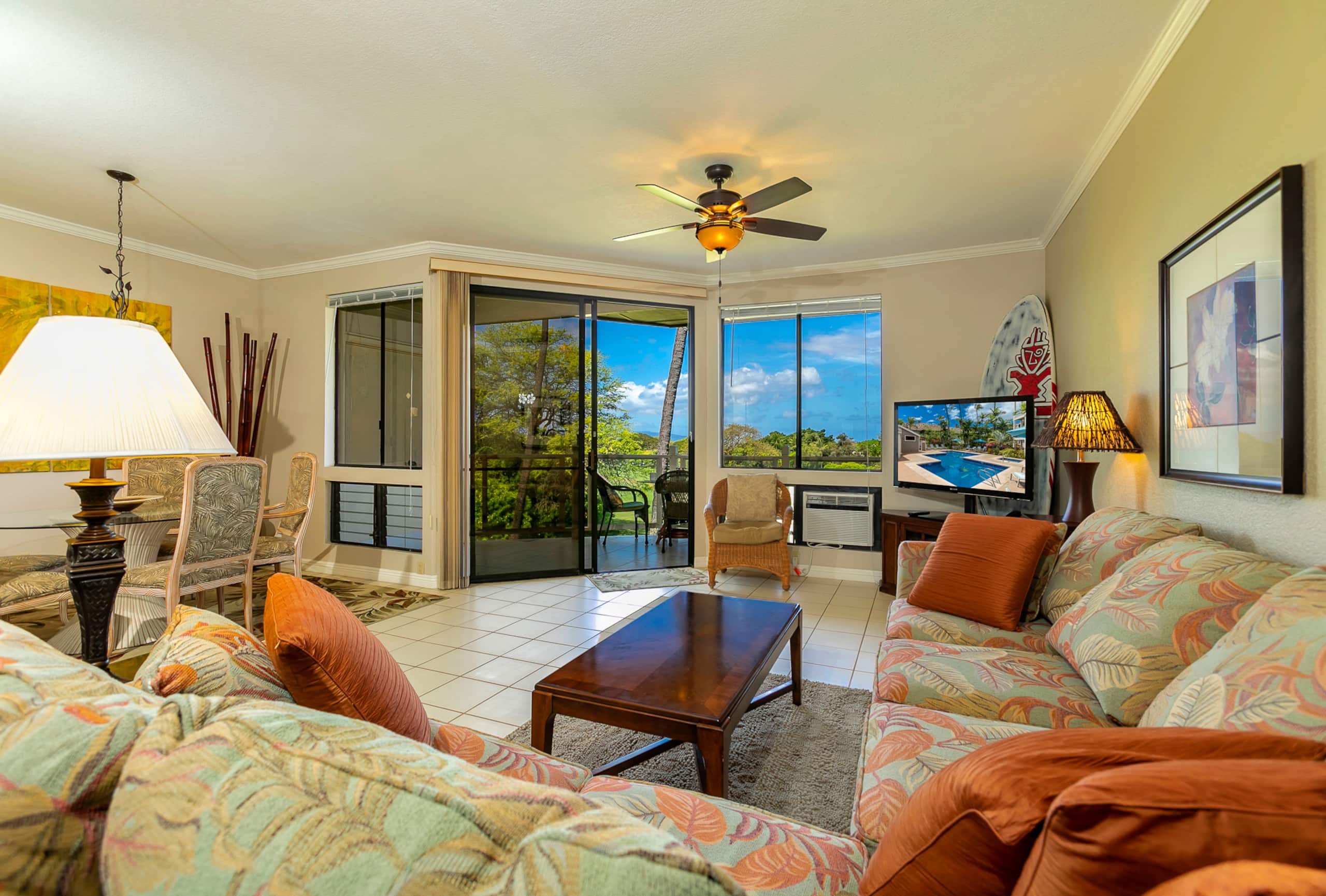 Condo in Kihei · ★4.92 · 1 bedroom · 2 beds · 2 baths - Image 2