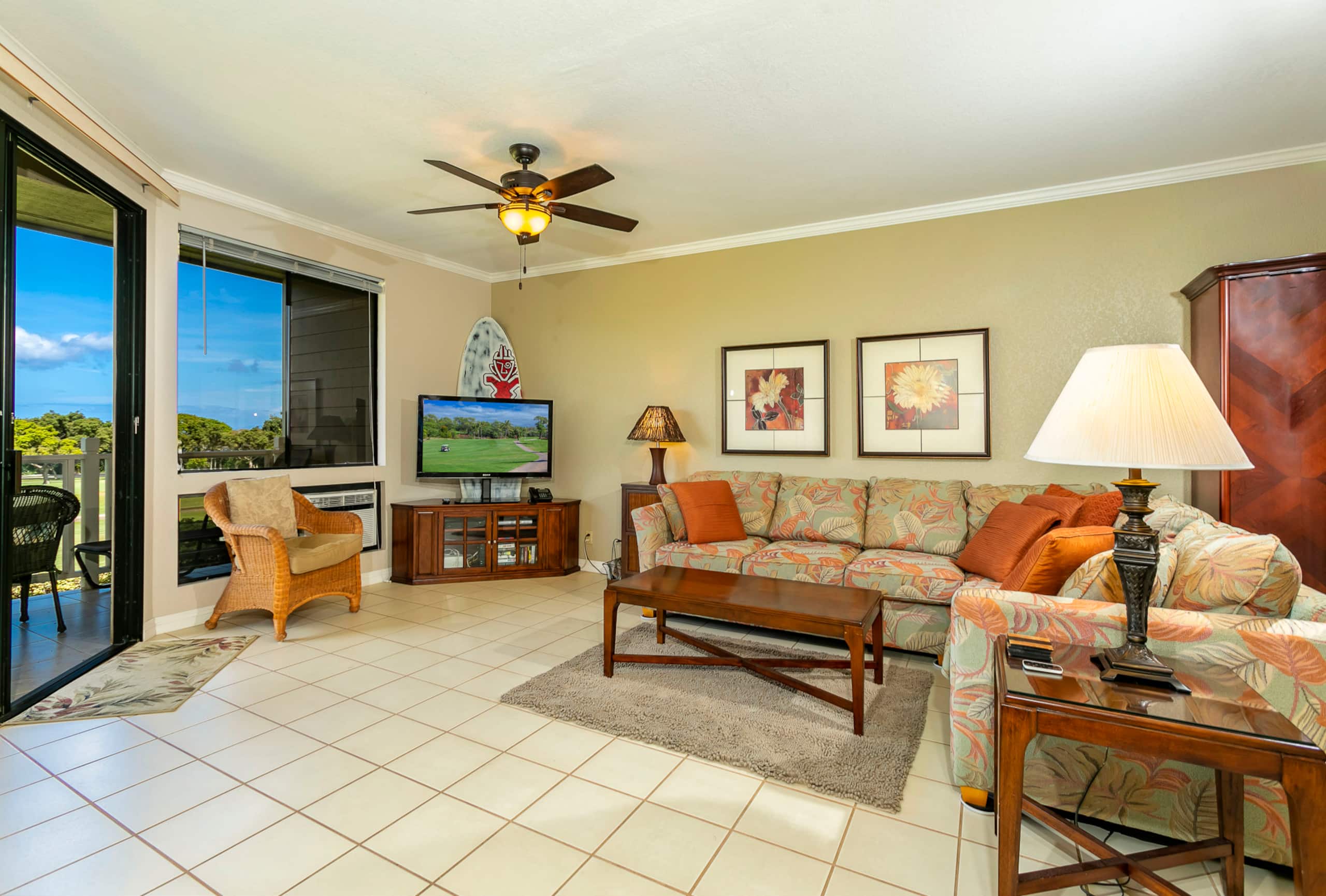 Condo in Kihei · ★4.92 · 1 bedroom · 2 beds · 2 baths - Image 3