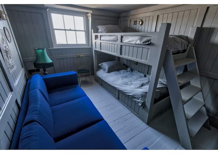 Crows Nest Bunk Room