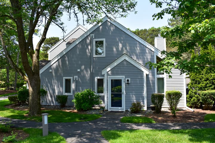 Billington Ln 70 - Brewster, MA
