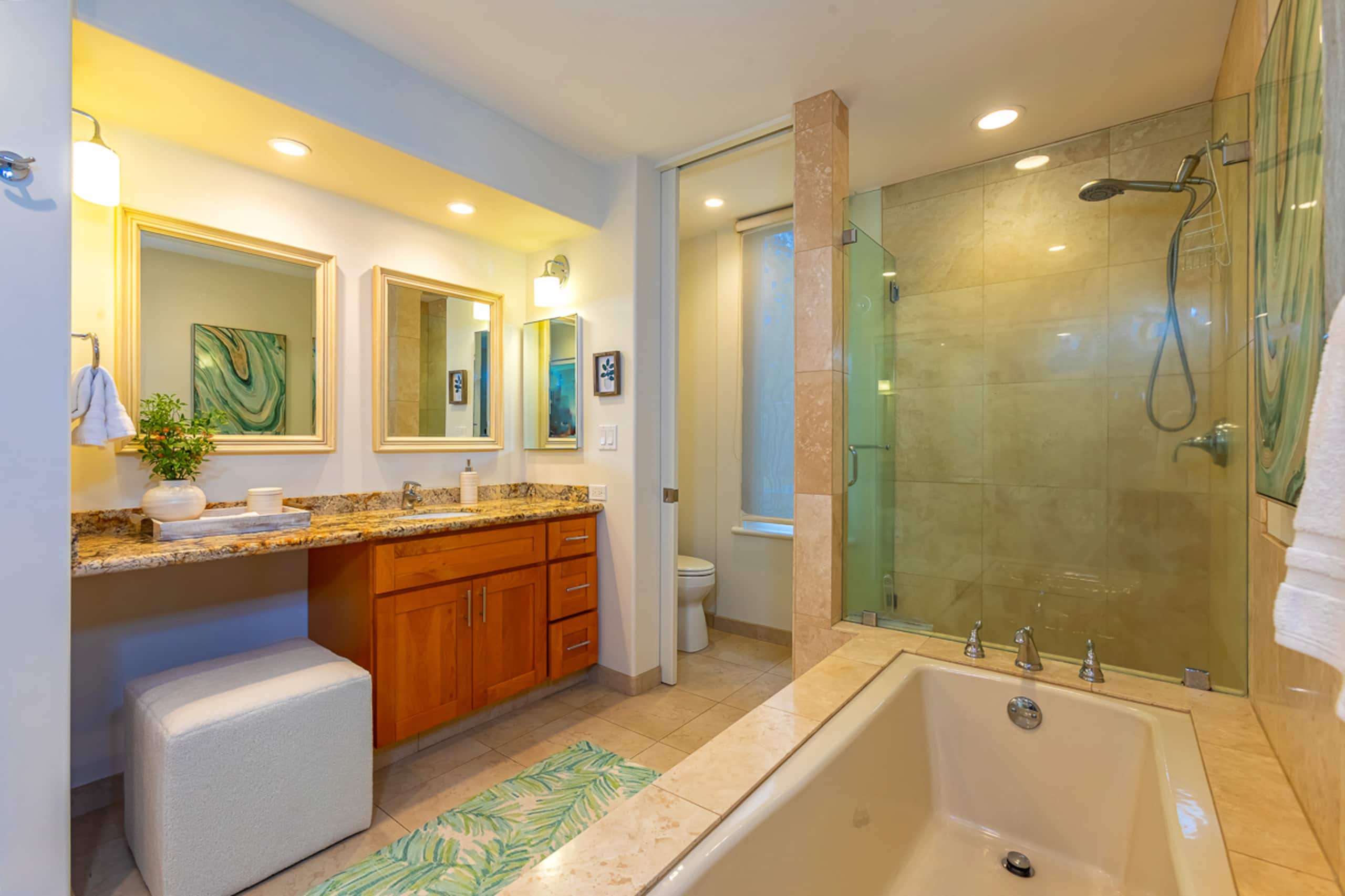 Condo in Kihei · ★4.95 · 2 bedrooms · 4 beds · 2 baths - Image 21