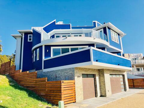 Avila Beach Jewel a Luxury Home for 16