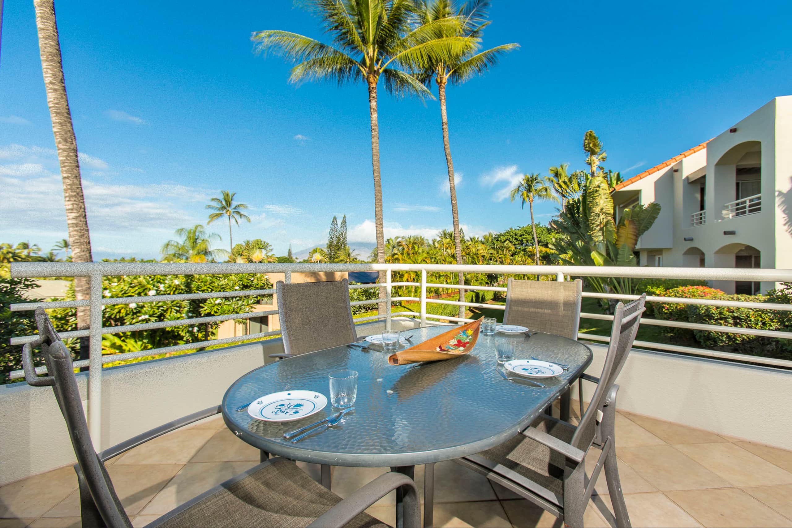 Condo in Kihei · ★4.8 · 2 bedrooms · 2 beds · 2 baths - Image 4