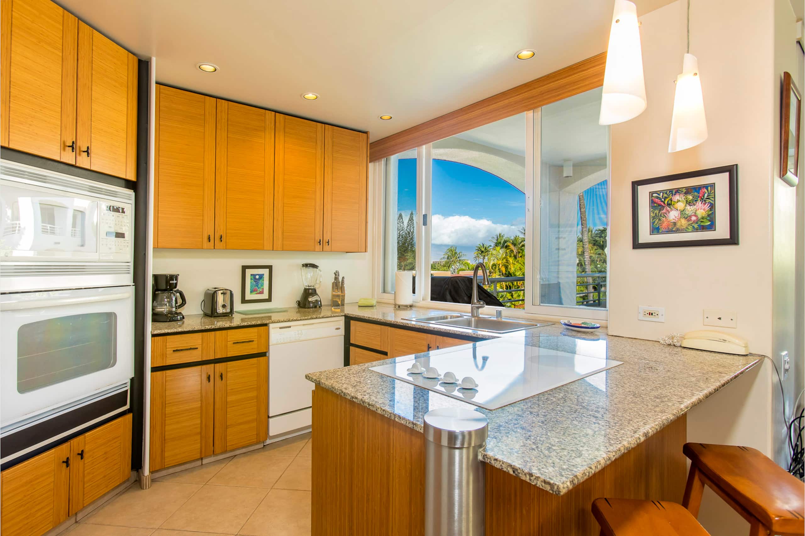 Condo in Kihei · ★4.8 · 2 bedrooms · 2 beds · 2 baths - Image 13