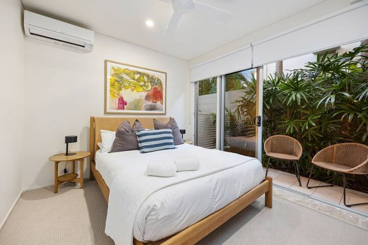 Luxurious Apartment on Noosa River gallery image 5