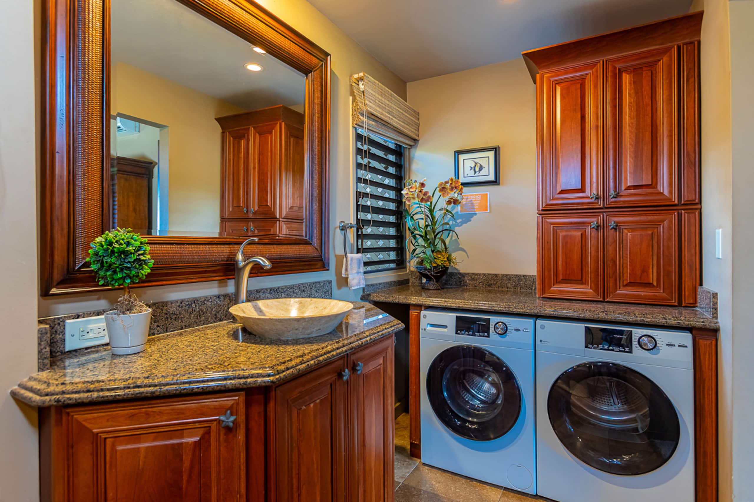 Condo in Kihei · ★4.92 · 2 bedrooms · 3 beds · 2 baths - Image 18