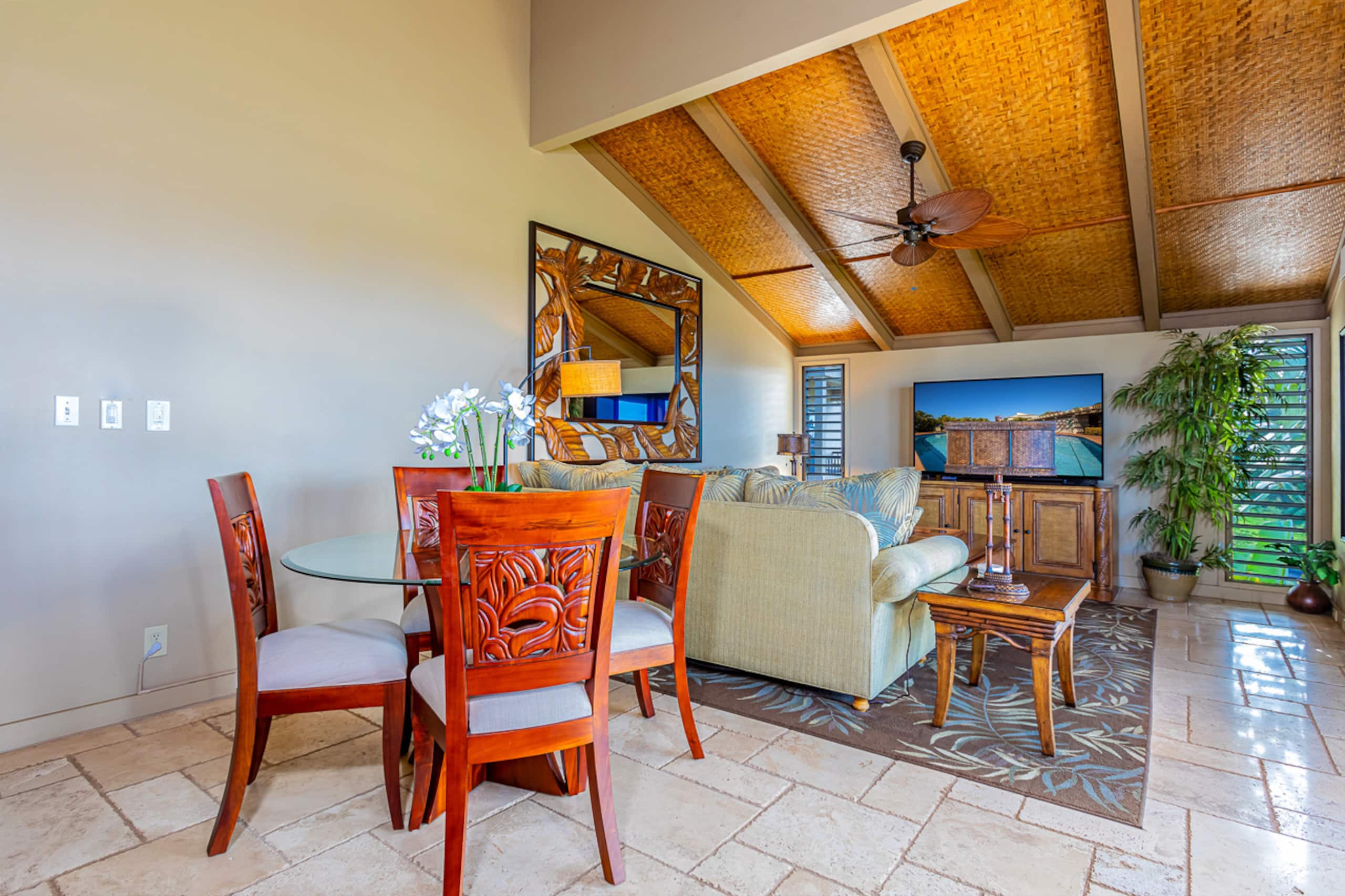 Condo in Kihei · ★4.92 · 2 bedrooms · 3 beds · 2 baths - Image 10