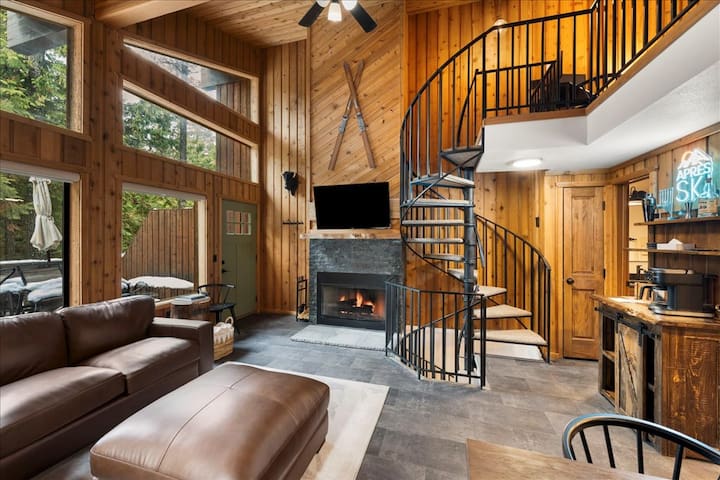 Ptarmigan Village managed Airbnb listing 3