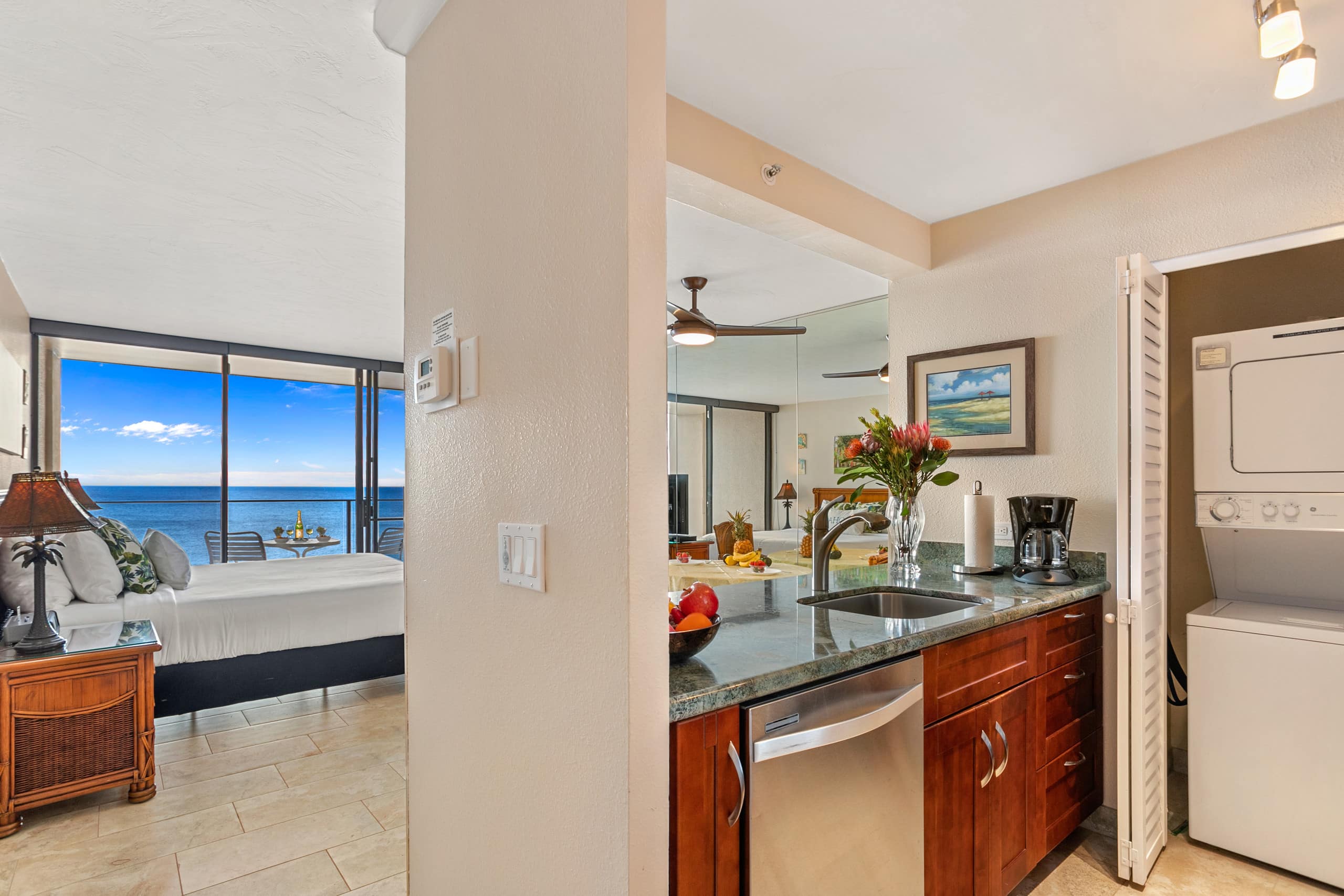 Condo in Lahaina · ★4.9 · 1 bedroom · 1 bed · 1 bath - Image 16