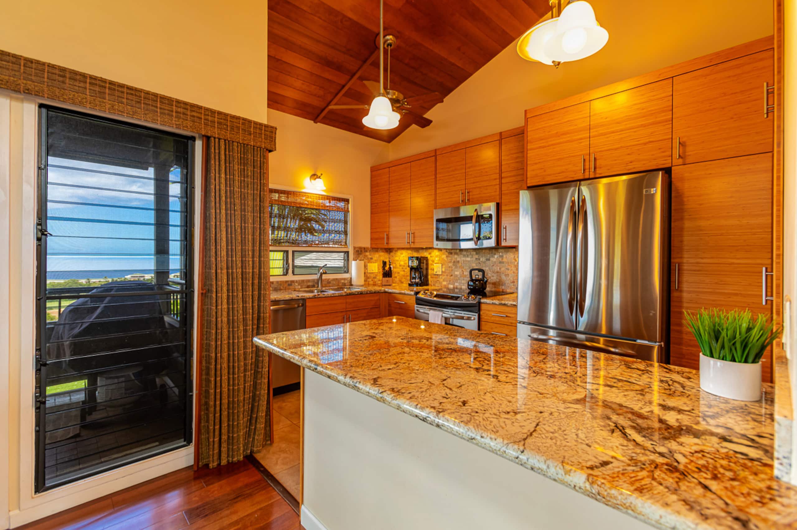 Condo in Kihei · ★4.96 · 1 bedroom · 1 bed · 2 baths - Image 19