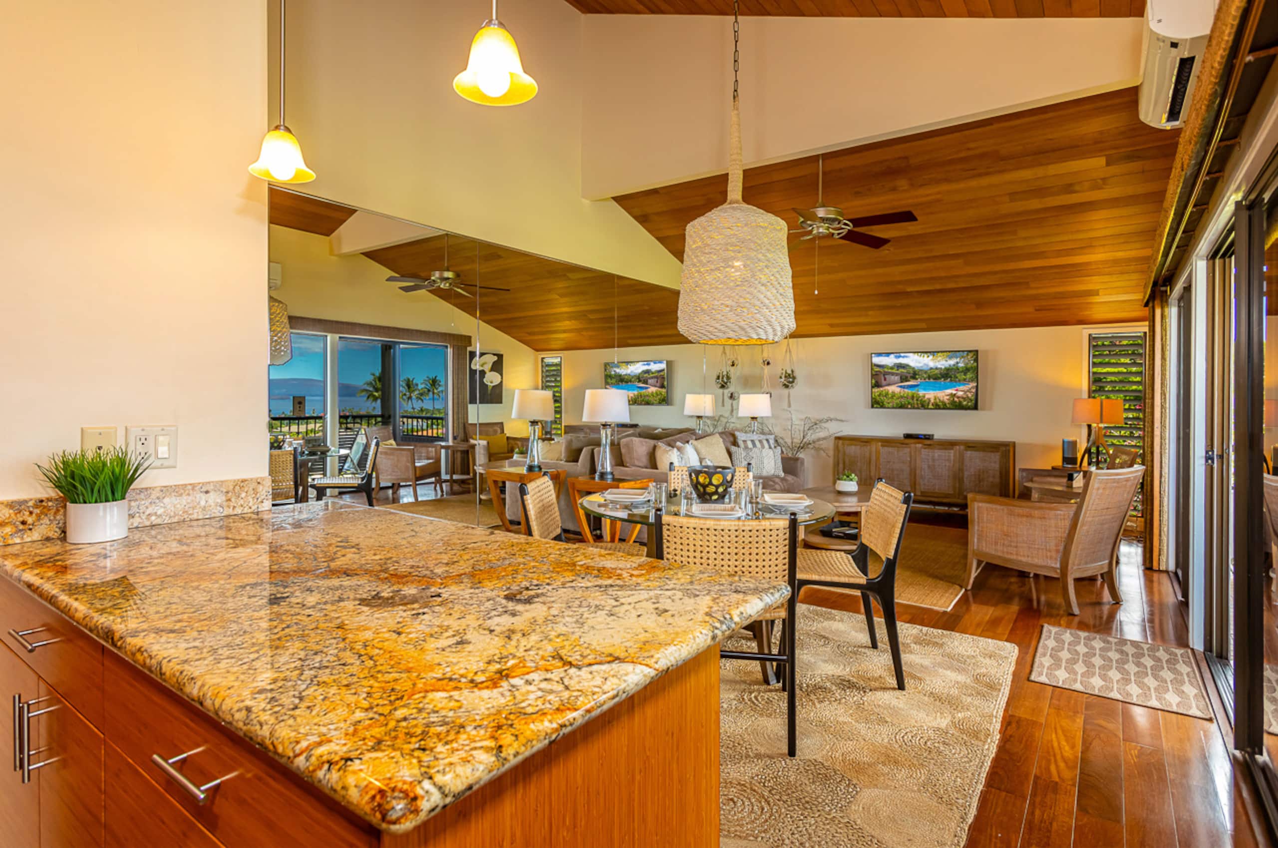 Condo in Kihei · ★4.96 · 1 bedroom · 1 bed · 2 baths - Image 18