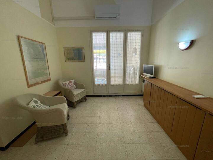 salón de monedas - TV