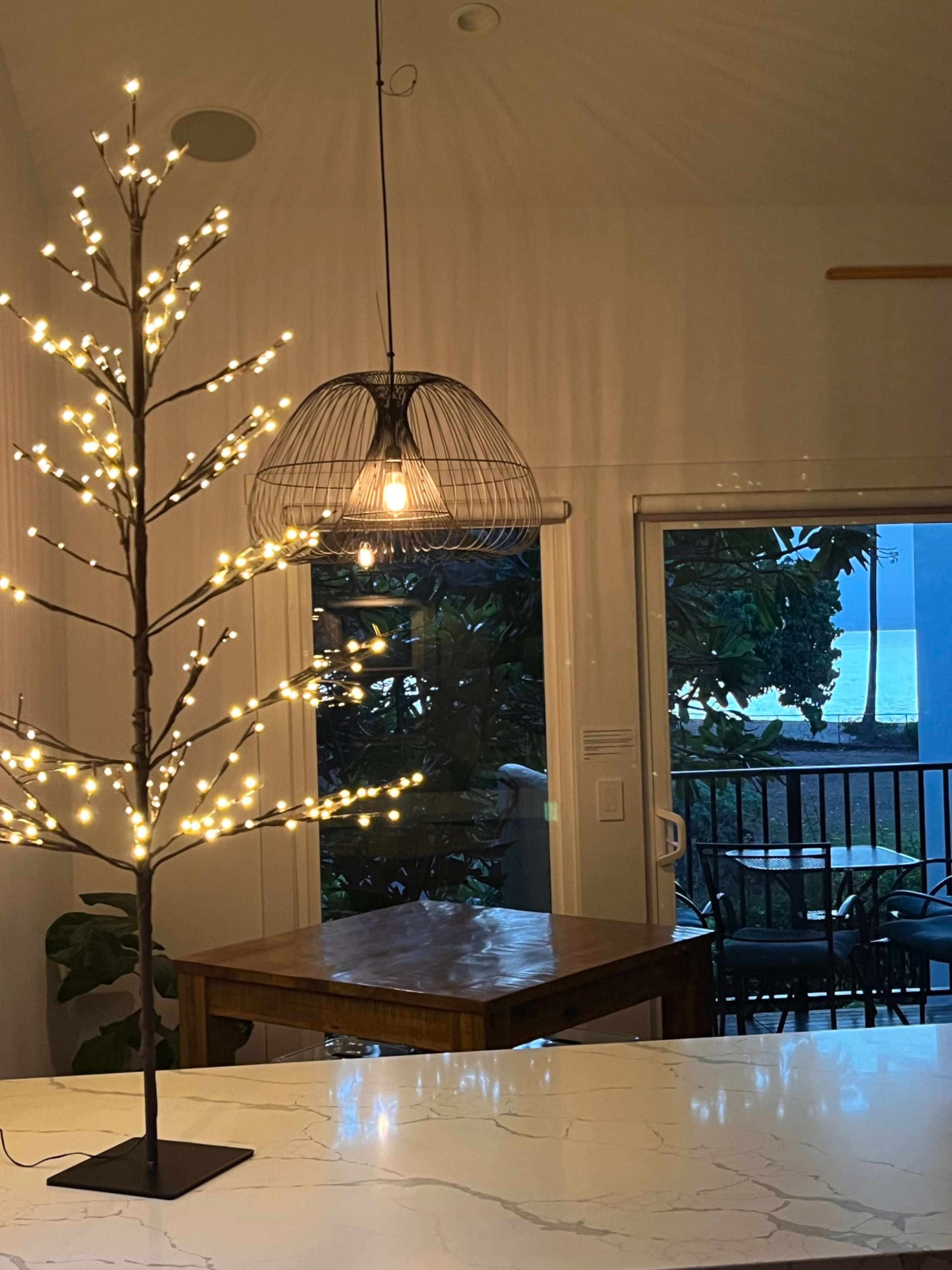 Condo in Wailuku · ★4.93 · 2 bedrooms · 3 beds · 2 private baths - Image 17