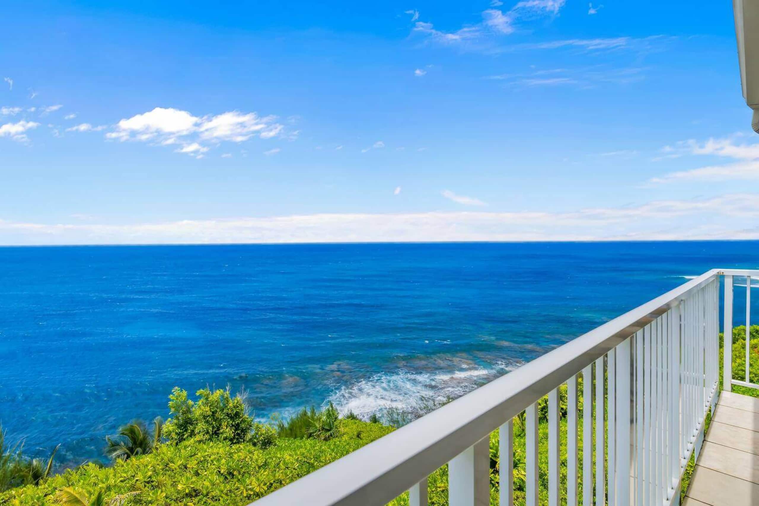 Condo in Princeville · ★4.98 · 2 bedrooms · 2 beds · 2 baths - Image 2