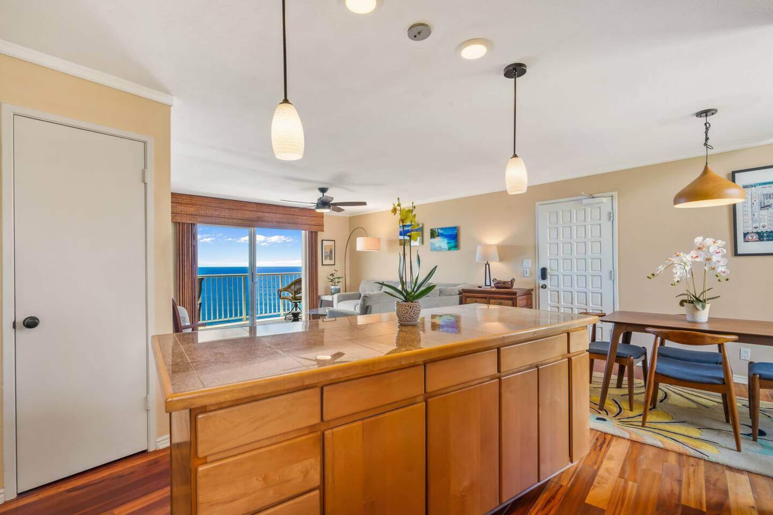 Condo in Princeville · ★4.98 · 2 bedrooms · 2 beds · 2 baths - Image 7
