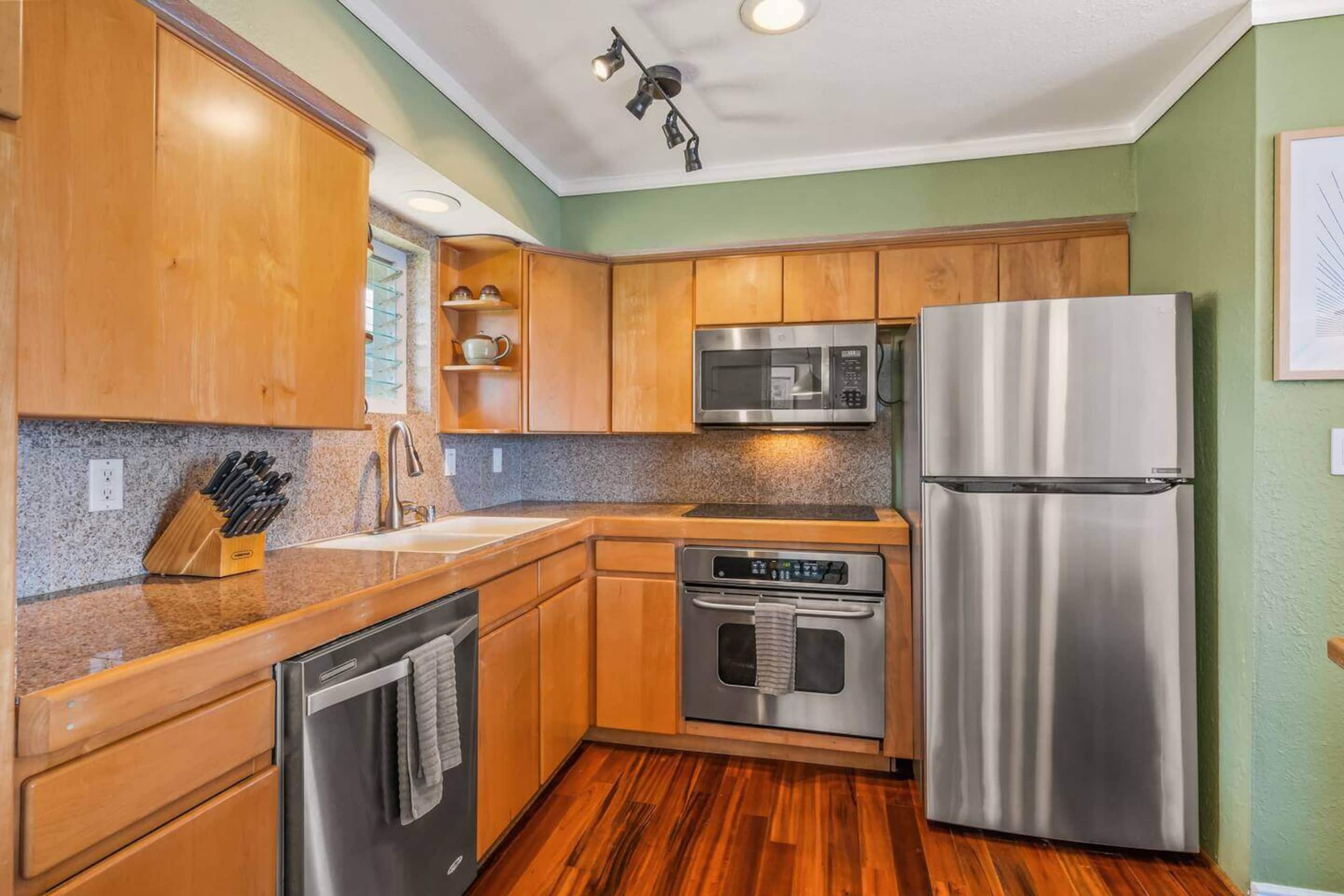 Condo in Princeville · ★4.98 · 2 bedrooms · 2 beds · 2 baths - Image 5