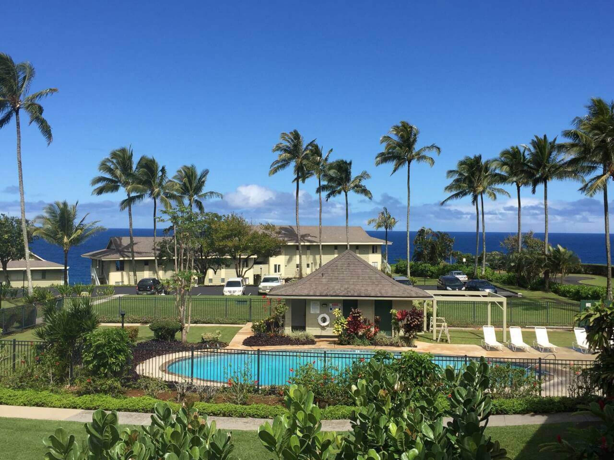 Condo in Princeville · ★4.98 · 2 bedrooms · 2 beds · 2 baths - Image 24