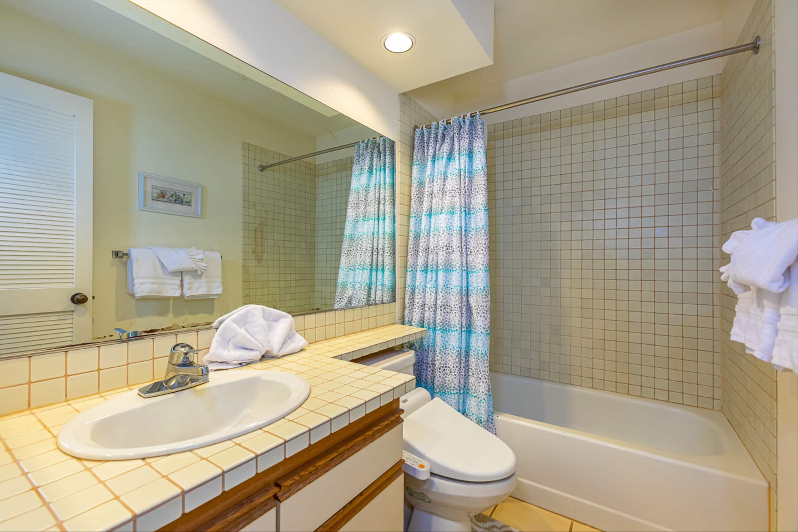 Condo in Kihei · ★4.76 · 1 bedroom · 2 beds · 2 shared baths - Image 24