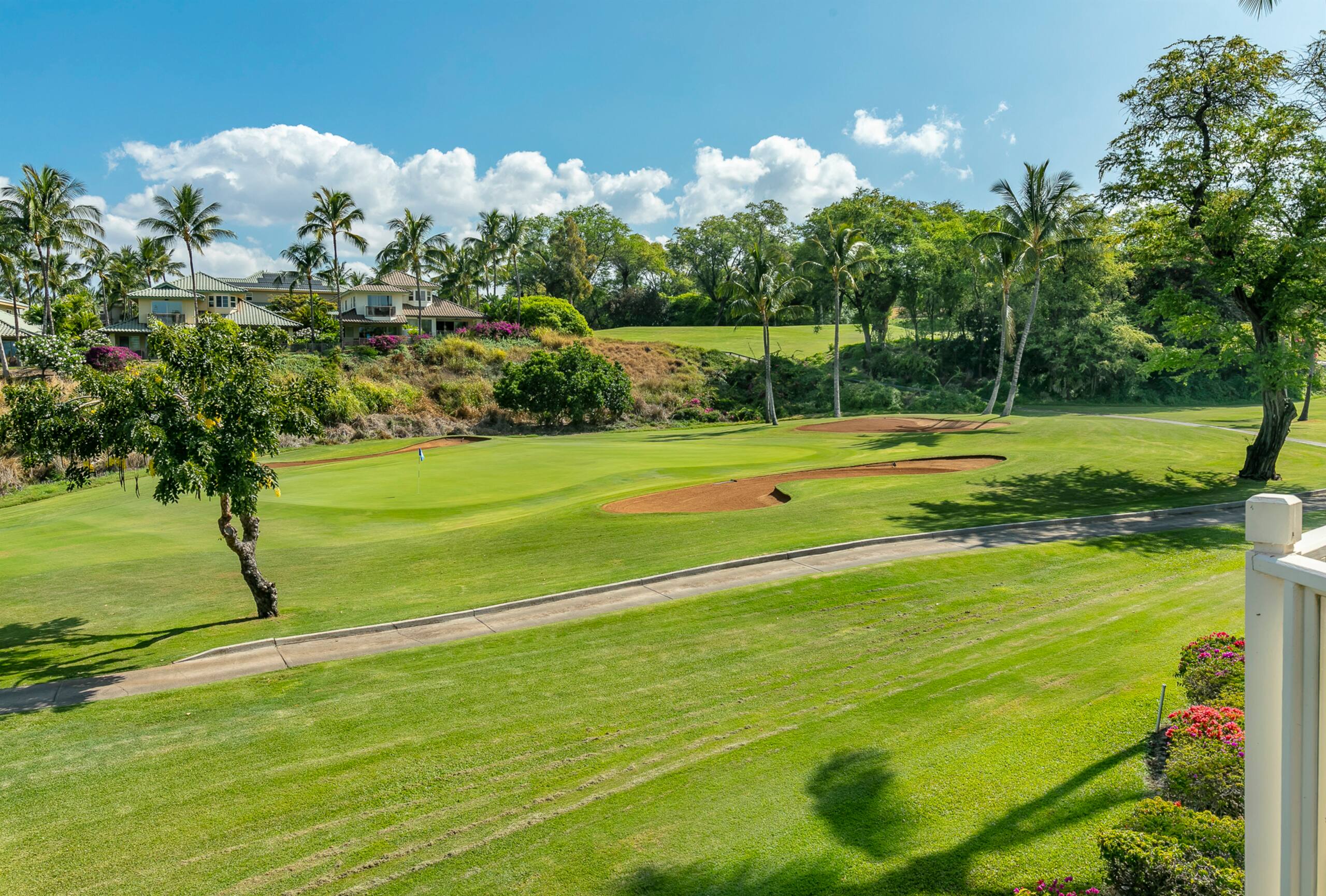 Condo in Kihei · ★4.76 · 1 bedroom · 2 beds · 2 shared baths - Image 4
