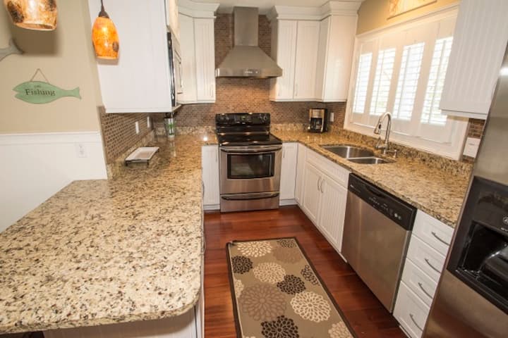 Sandpiper Court 8 By Wild Dunes, Near Resort Core - Mount Pleasant, SC