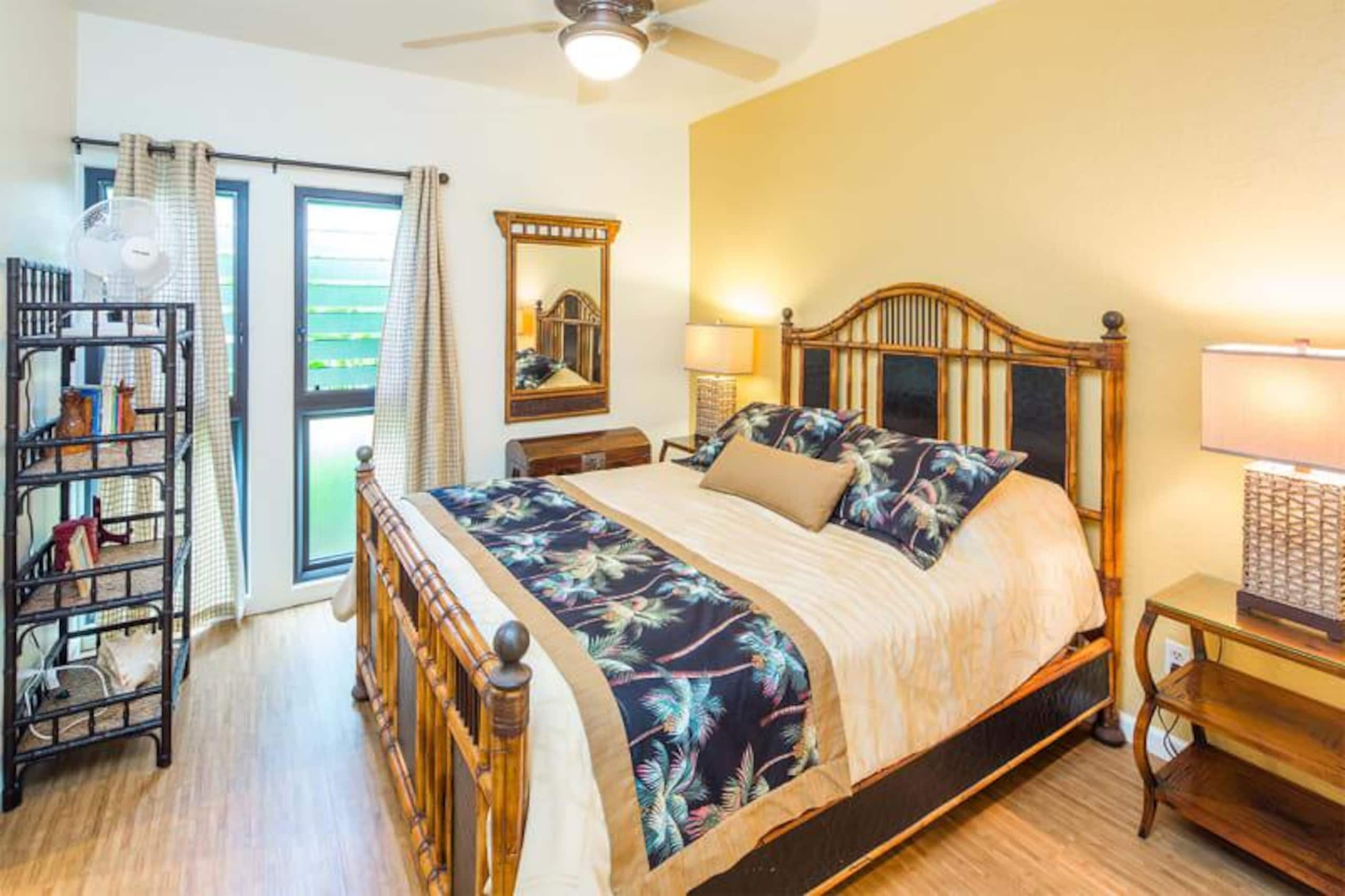 Waterfront condo w/ pool near Lydgate Beach - Photo 6