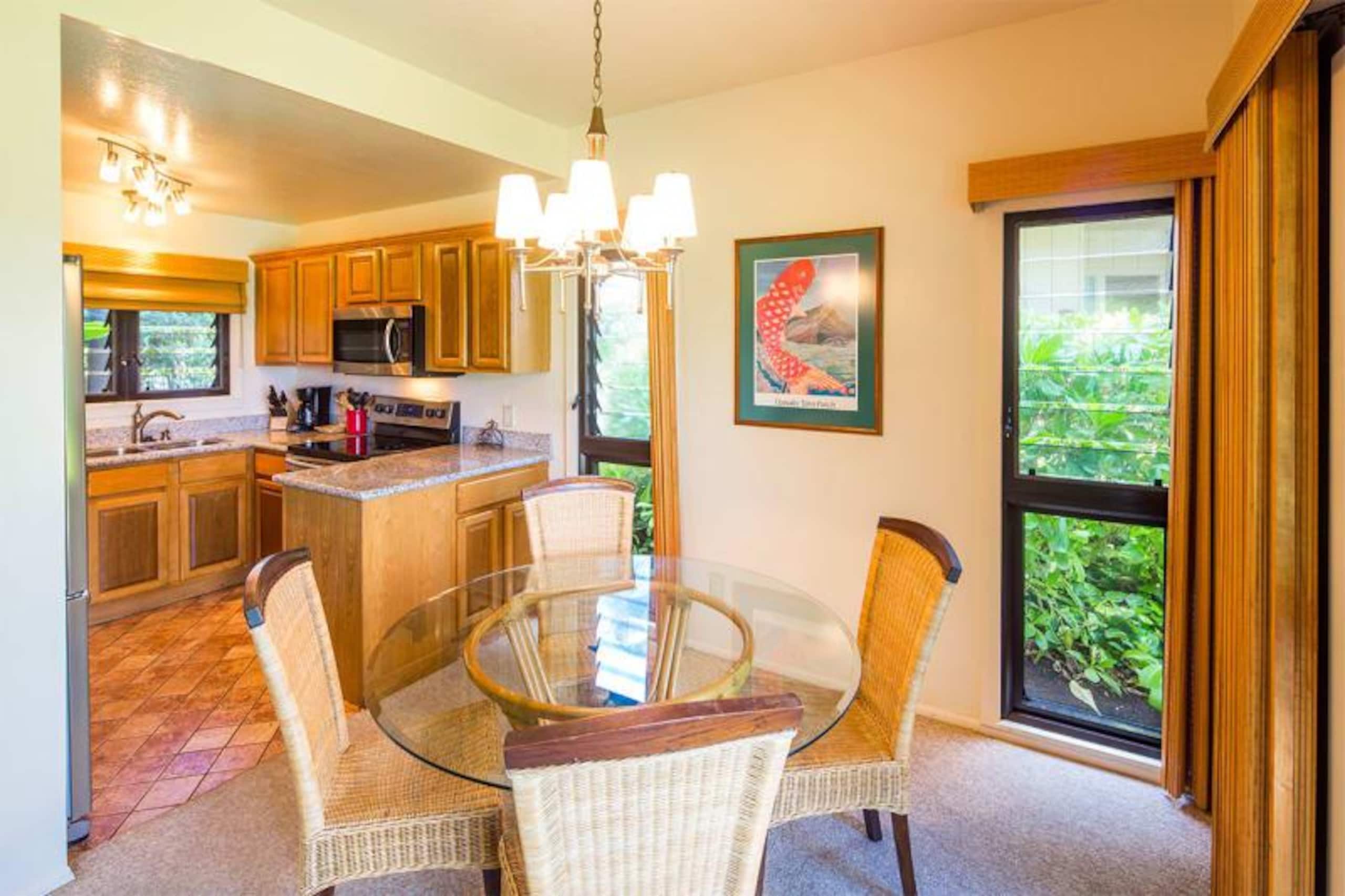 Oceanfront retreat w/ pool - near Lydgate Beach - Photo 7