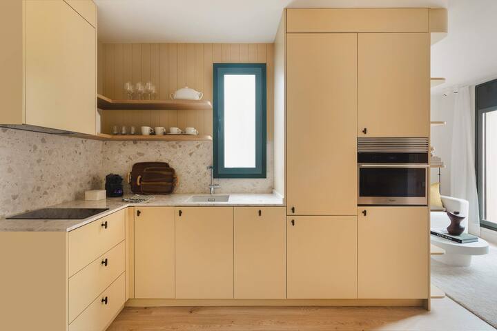 BAILE – Two Bedroom Apartment with Terrace gallery image 3