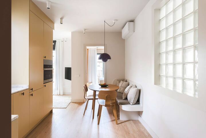 BAILE – Two Bedroom Apartment with Terrace gallery image 4