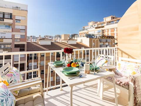 Successful Airbnb property: Malaga Center Flat Salitre Terrace II in Plaza De Toros Vieja