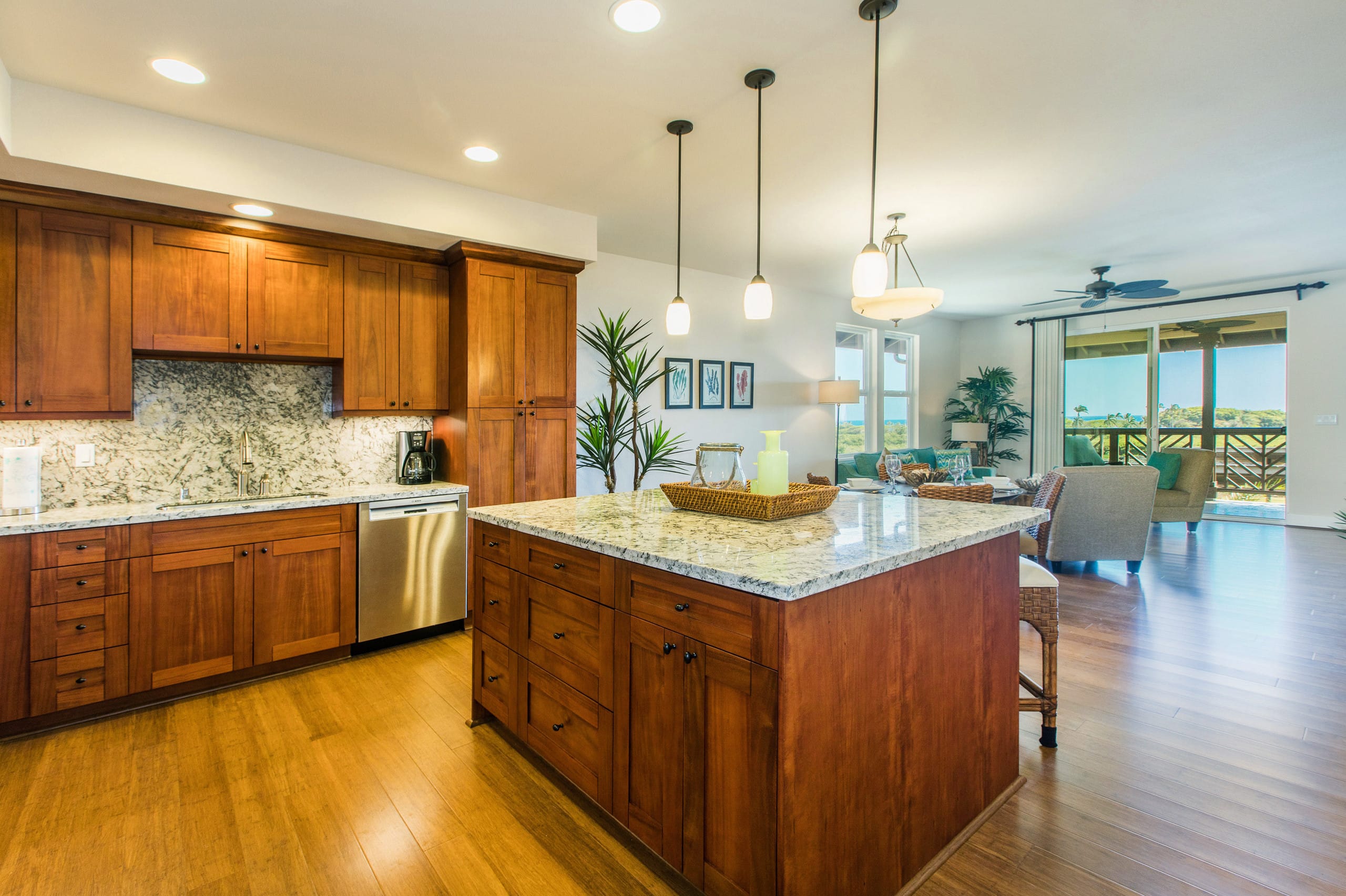 Townhouse in Koloa · ★4.86 · 3 bedrooms · 4 beds · 3 baths - Image 6